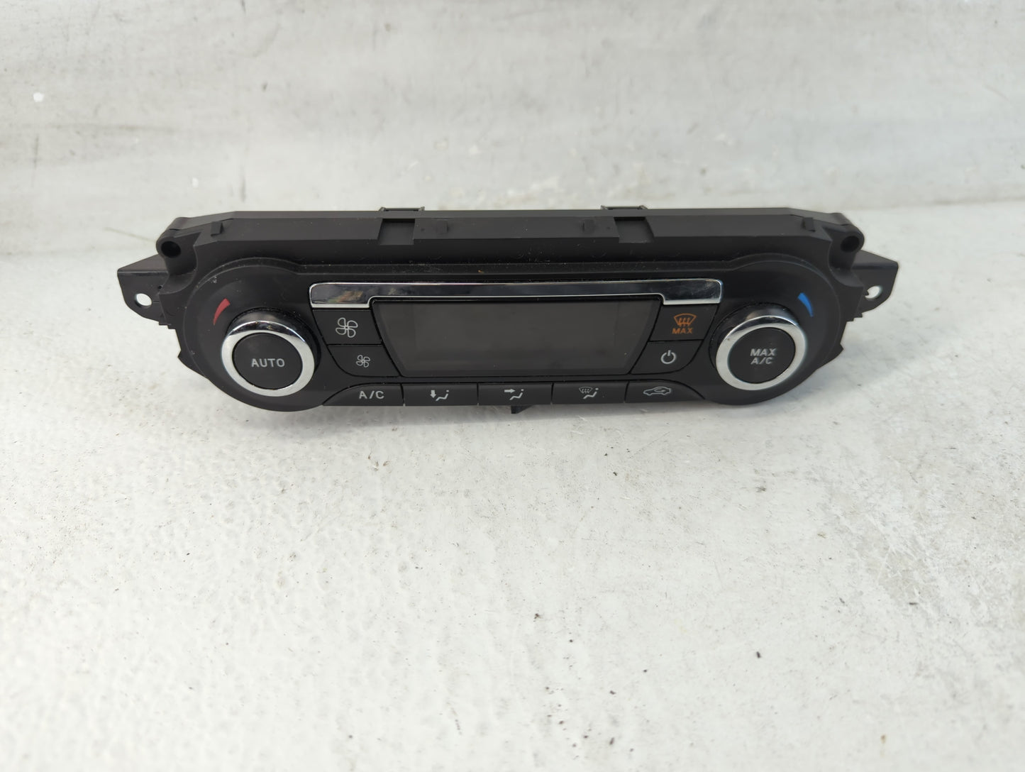 2013 Ford Escape Climate Control Module Temperature AC/Heater Replacement P/N:CJ5T-18C612-AE Fits OEM Used Auto Parts - Oemu