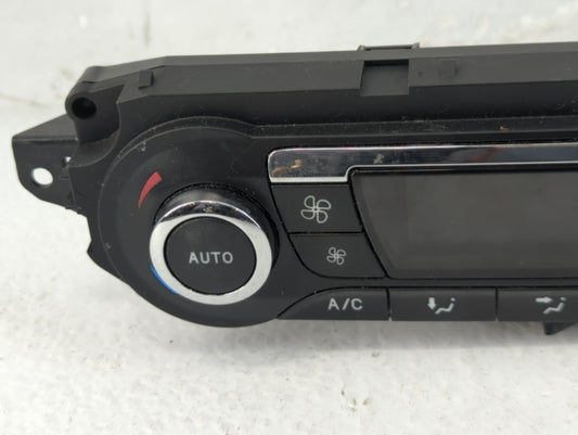 2013 Ford Escape Climate Control Module Temperature AC/Heater Replacement P/N:CJ5T-18C612-AE Fits OEM Used Auto Parts