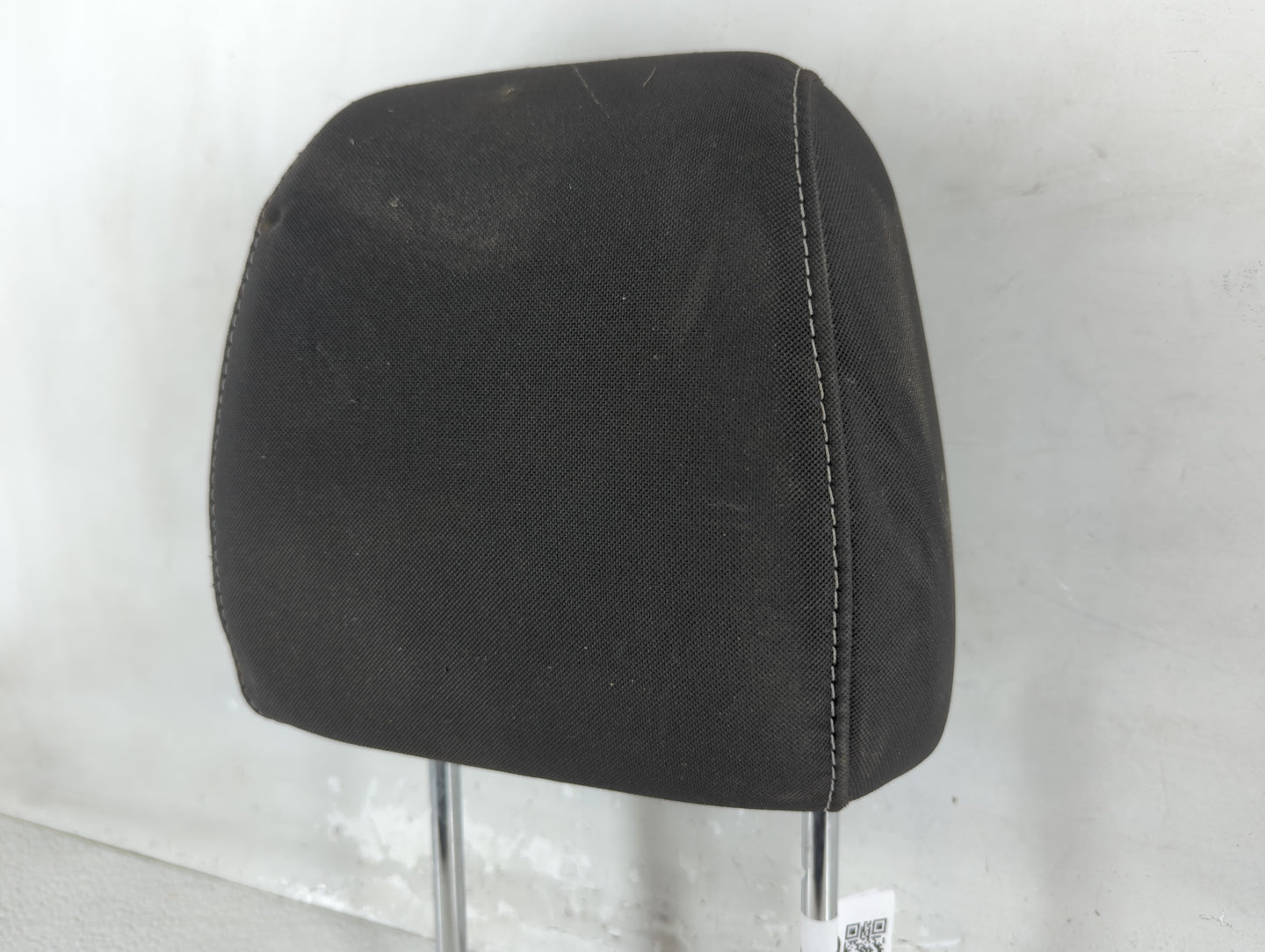 2013-2015 Ford Escape Headrest Head Rest Front Driver Passenger Seat Fits Fits 2013 2014 2015 OEM Used Auto Parts - Oemuseda