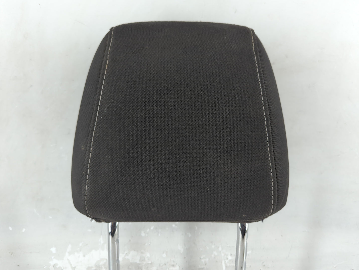 2013-2015 Ford Escape Headrest Head Rest Front Driver Passenger Seat Fits Fits 2013 2014 2015 OEM Used Auto Parts - Oemuseda
