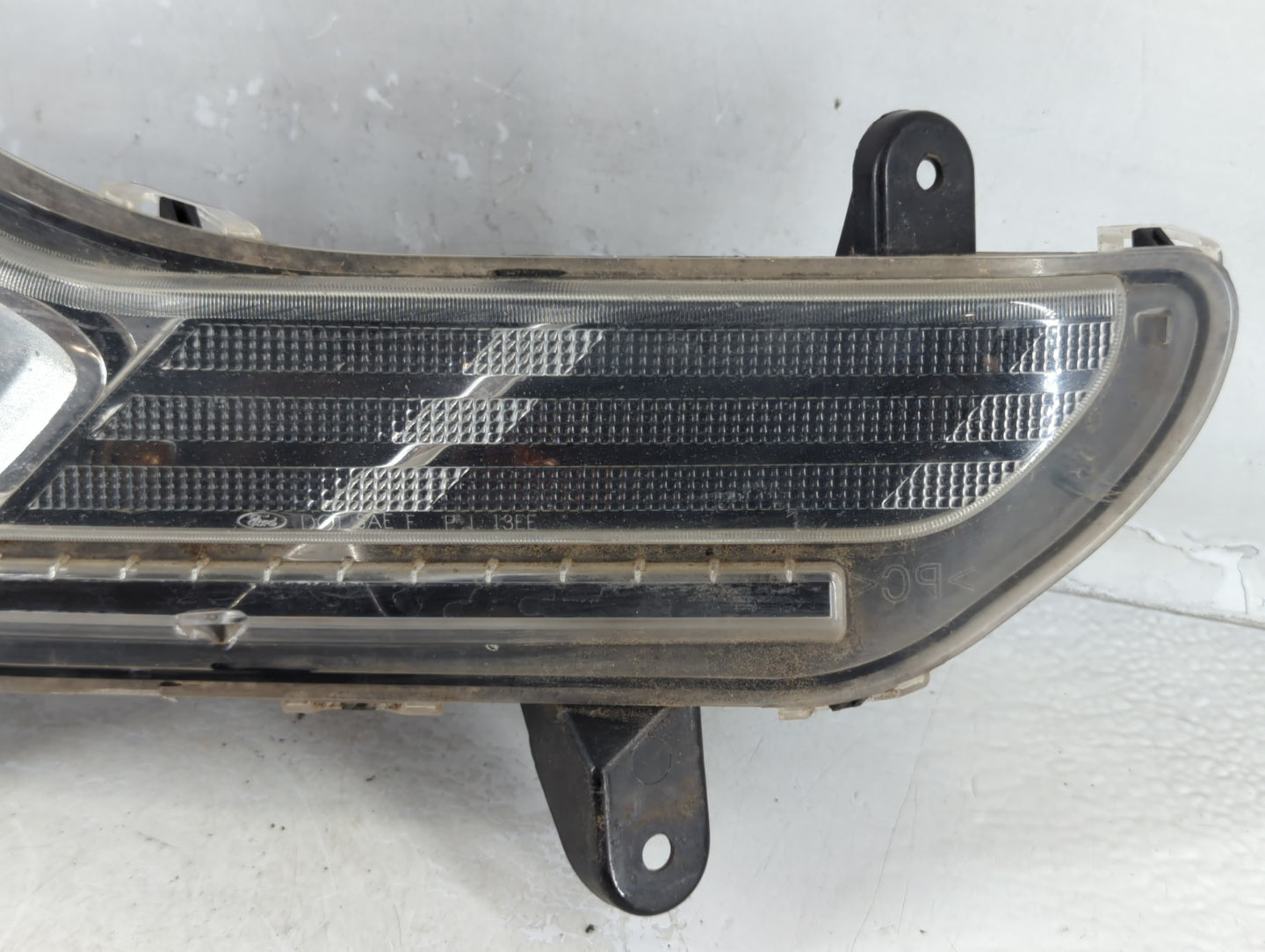 2013-2016 Ford Escape Driver Left Oem Fog Light Lamp - Oemusedautoparts1.com