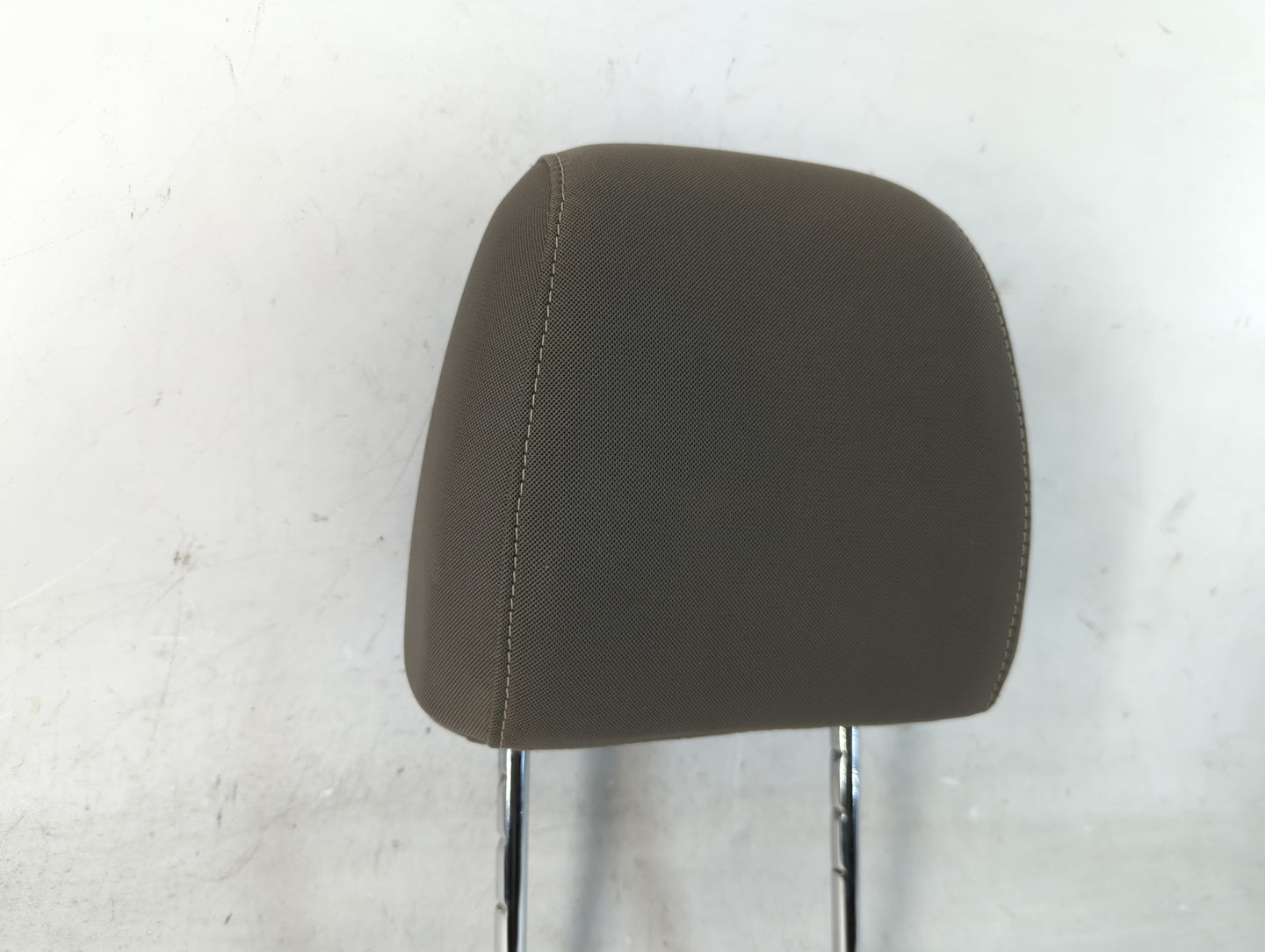 2013 Ford Escape Headrest Head Rest Front Driver Passenger Seat Fits OEM Used Auto Parts - Oemusedautoparts1.com
