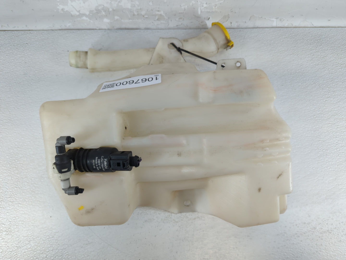 2013-2014 Ford Escape Windshield Washer Fluid Reservoir Bottle Oem - Oemusedautoparts1.com