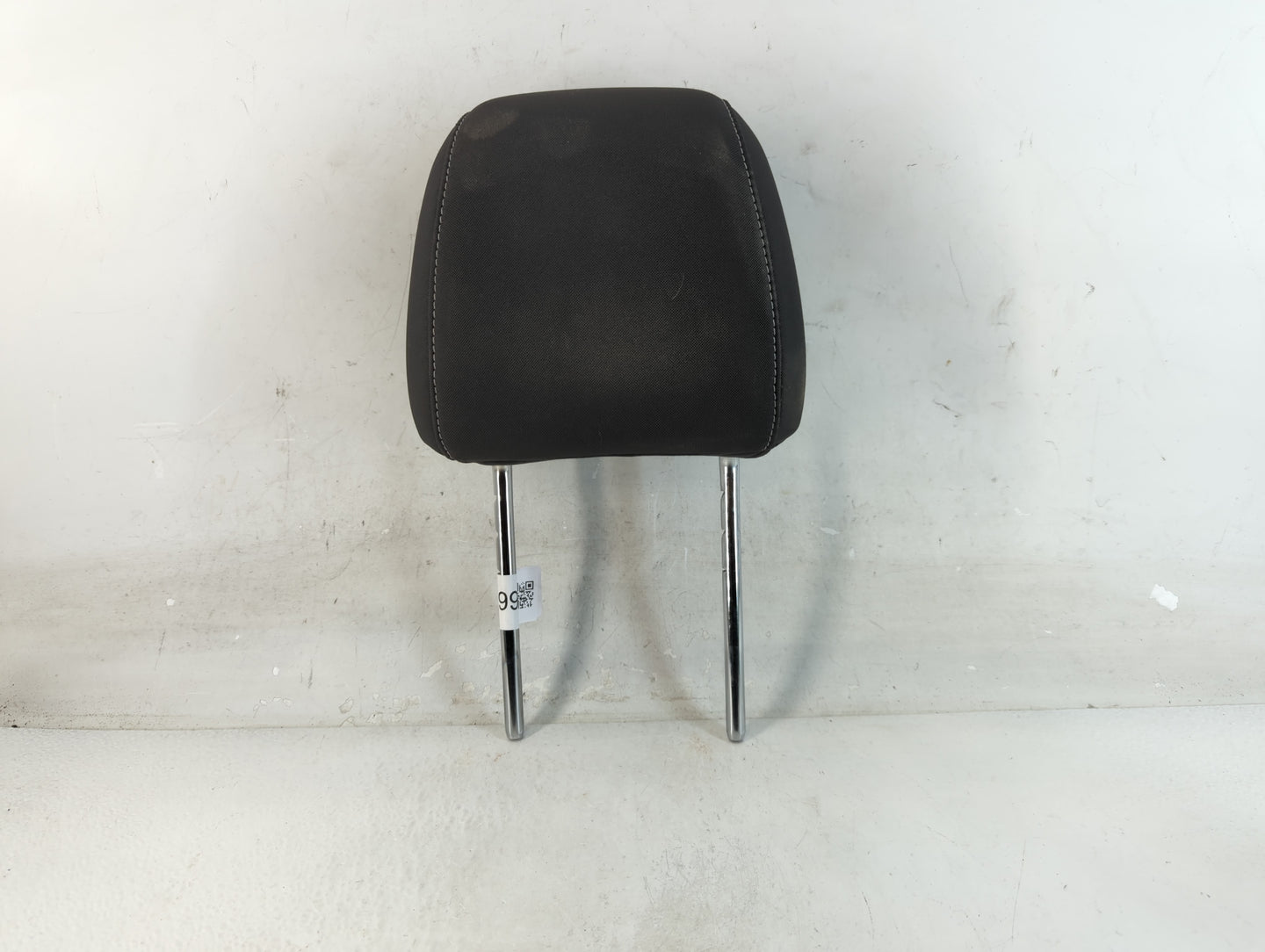 2013-2015 Ford Escape Headrest Head Rest Front Driver Passenger Seat Fits Fits 2013 2014 2015 OEM Used Auto Parts - Oemuseda