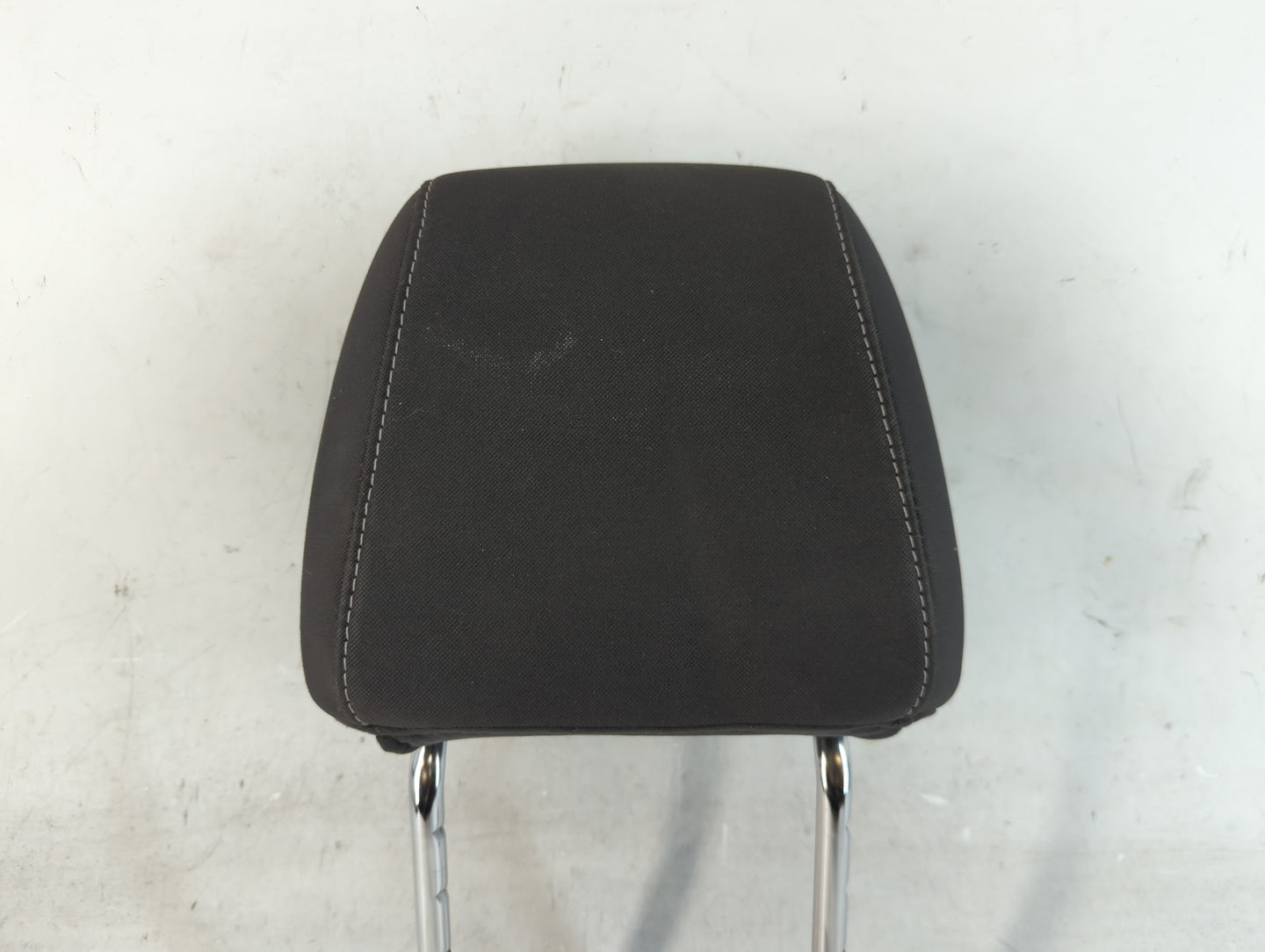 2013-2015 Ford Escape Headrest Head Rest Front Driver Passenger Seat Fits Fits 2013 2014 2015 OEM Used Auto Parts - Oemuseda