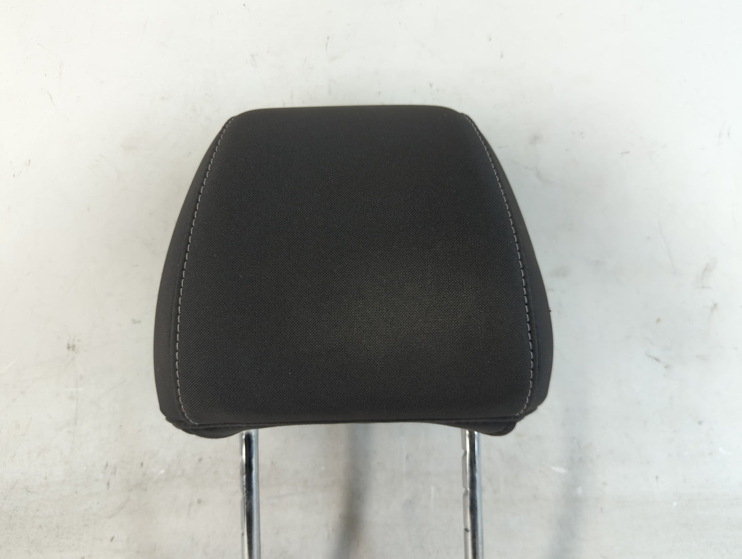 2013-2015 Ford Escape Headrest Head Rest Front Driver Passenger Seat Fits Fits 2013 2014 2015 OEM Used Auto Parts - Oemuseda