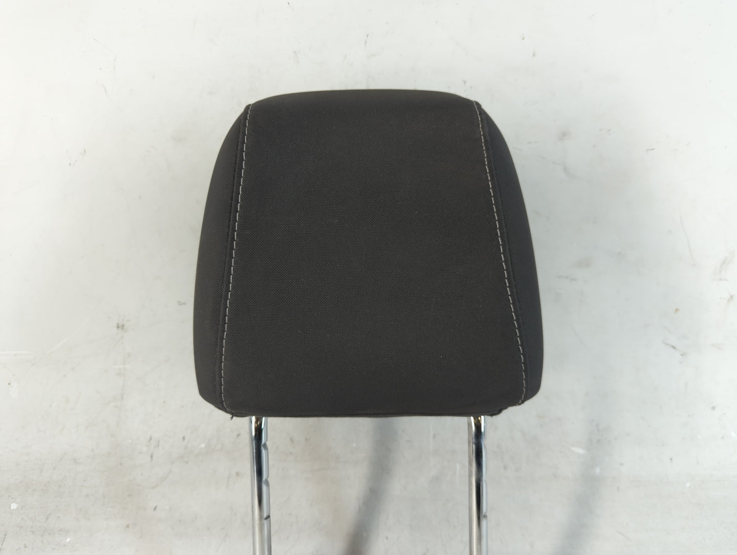 2013-2015 Ford Escape Headrest Head Rest Front Driver Passenger Seat Fits Fits 2013 2014 2015 OEM Used Auto Parts - Oemuseda