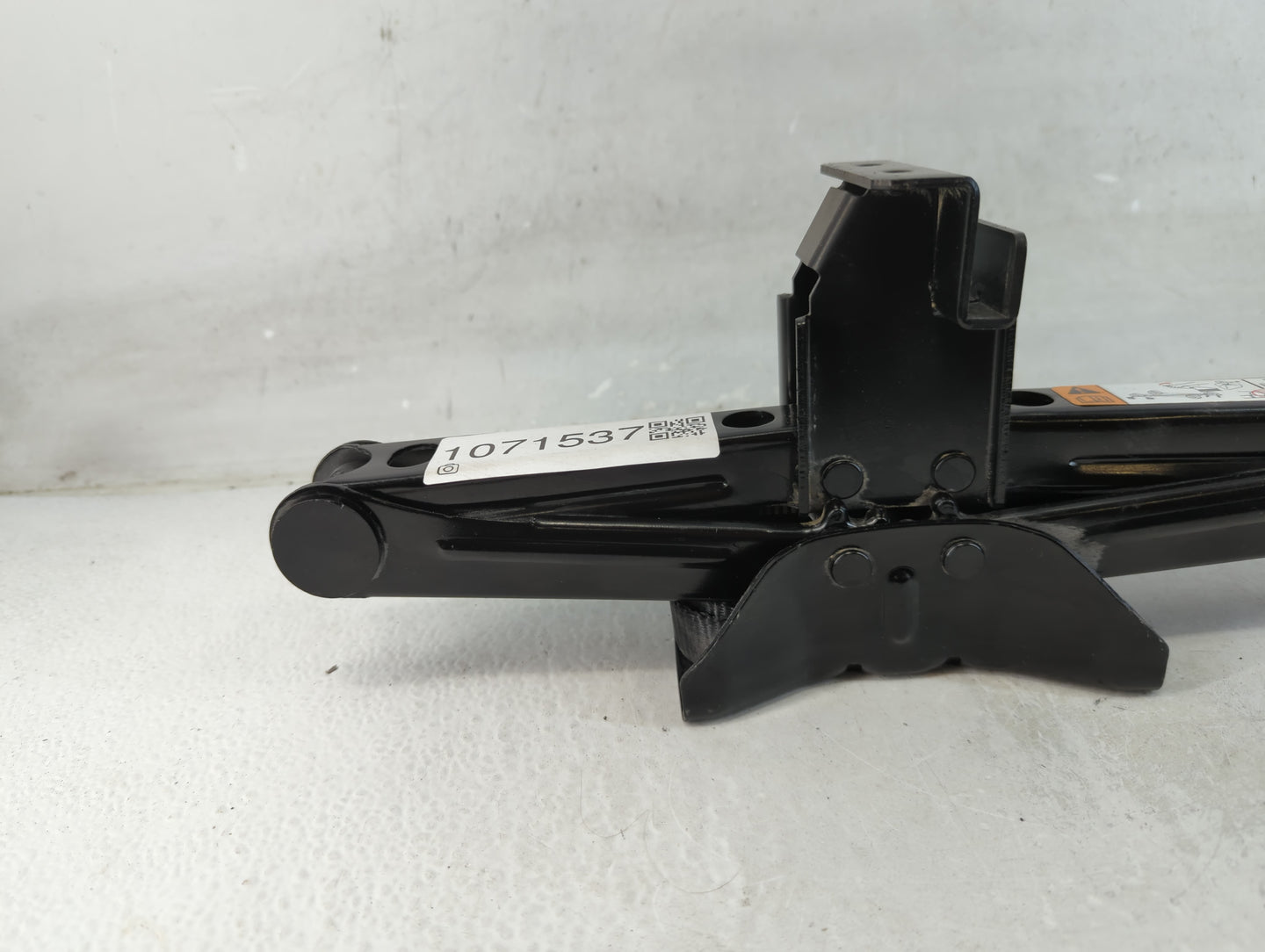 2013 Ford Escape Spare Scissor Car Jack - Oemusedautoparts1.com