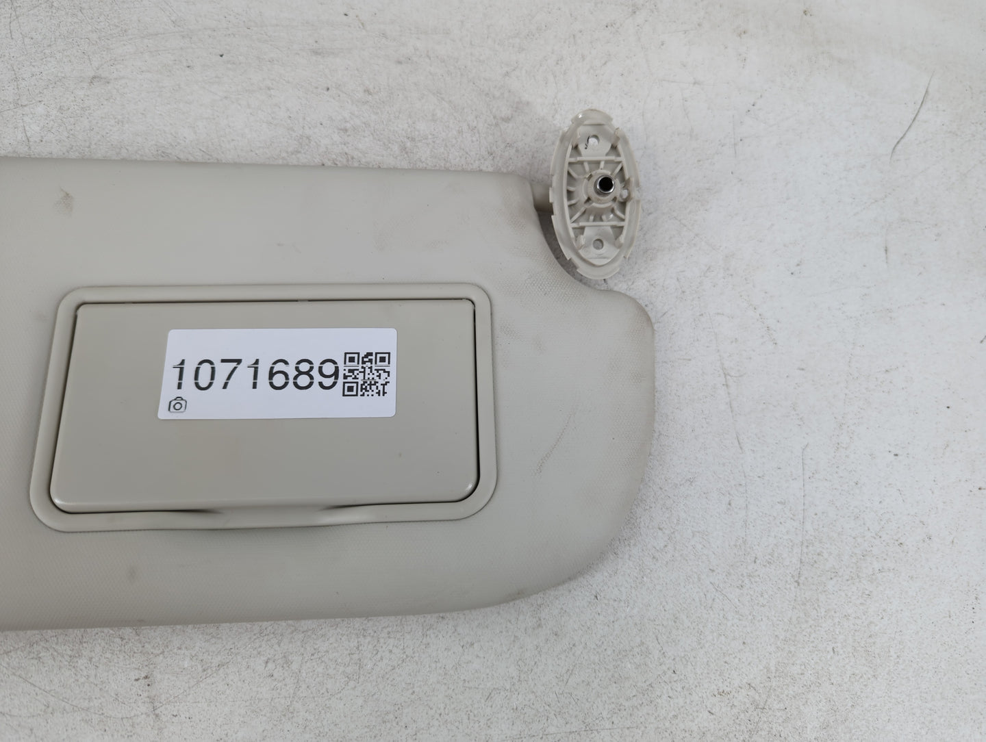 2013-2019 Ford Escape Sun Visor Shade Replacement Driver Left Mirror Fits Fits 2013 2014 2015 2016 2017 2018 2019 OEM Used A
