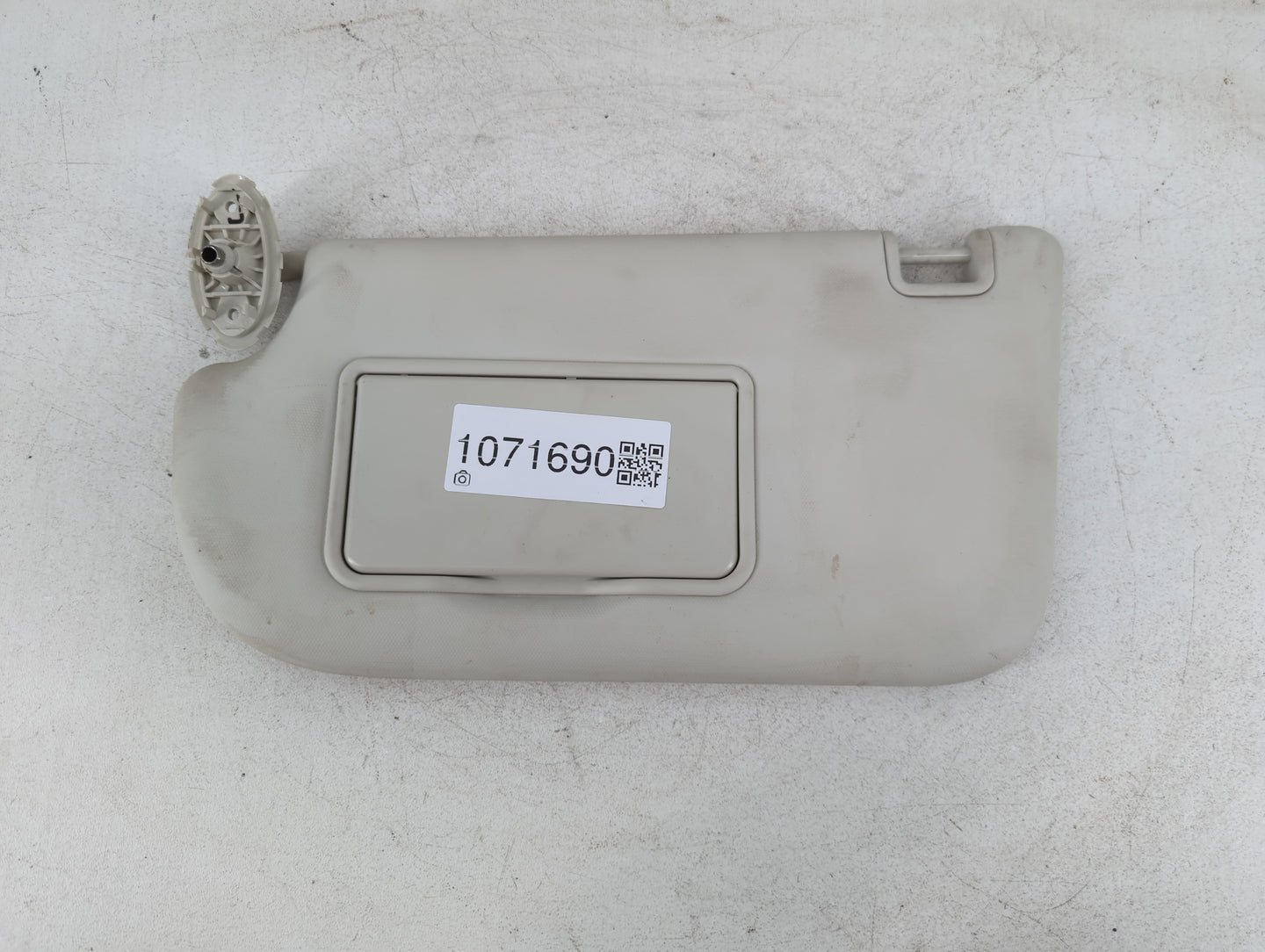 2013-2019 Ford Escape Sun Visor Shade Replacement Passenger Right Mirror Fits Fits 2013 2014 2015 2016 2017 2018 2019 OEM Us