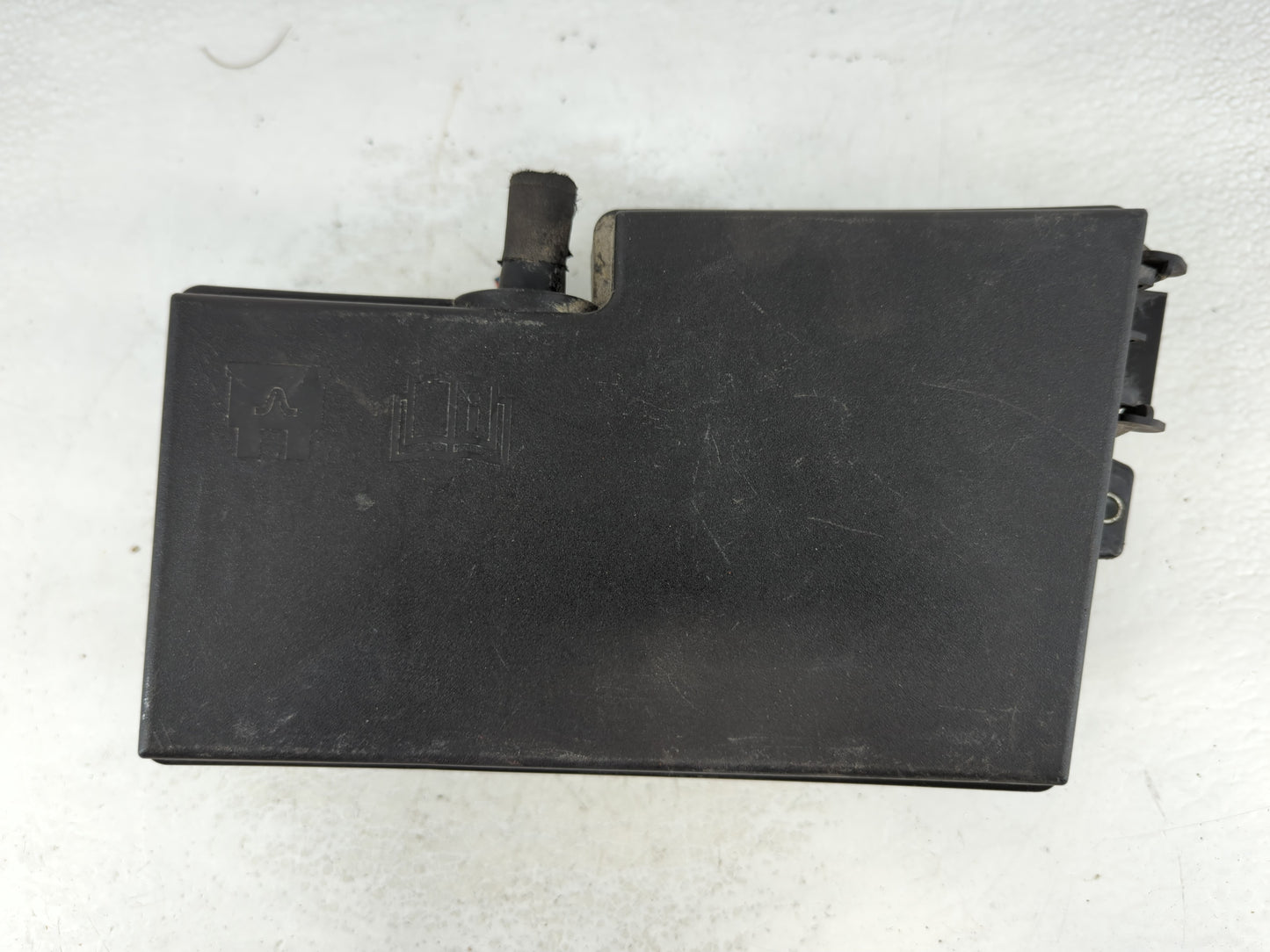 2013-2016 Ford Escape Fusebox Fuse Box Panel Relay Module P/N:AV6T-14A067-AC Fits Fits 2013 2014 2015 2016 OEM Used Auto Par