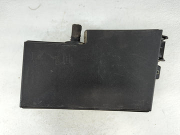 2013-2016 Ford Escape Fusebox Fuse Box Panel Relay Module P/N:AV6T-14A067-AC Fits Fits 2013 2014 2015 2016 OEM Used Auto Par