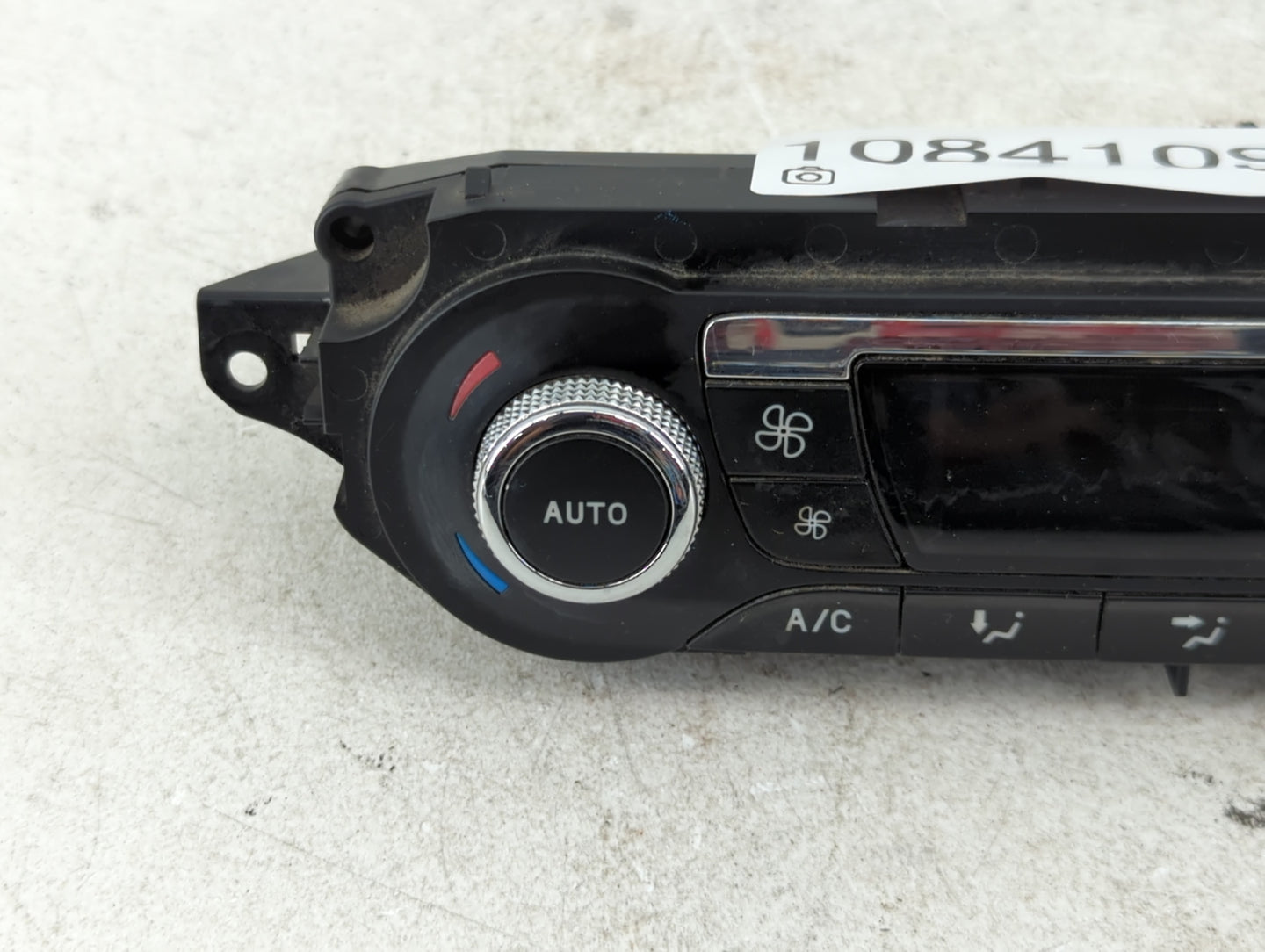 2013-2016 Ford Escape Climate Control Module Temperature AC/Heater Replacement P/N:CJ5T-18C612-BA Fits Fits 2013 2014 2015 2