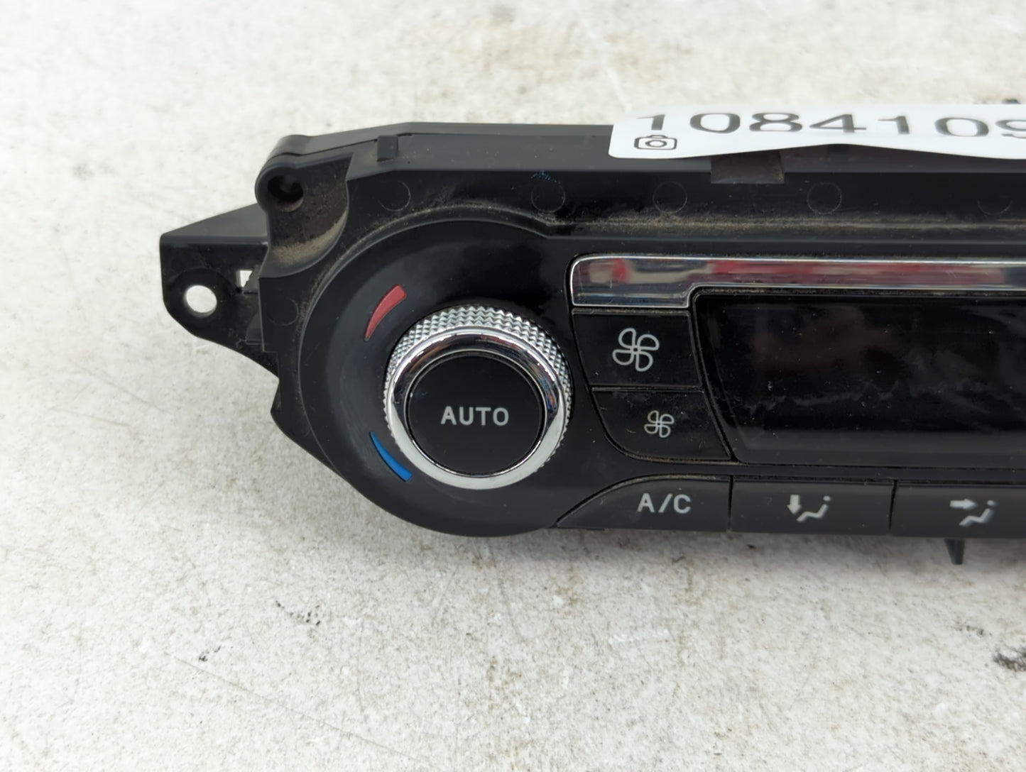 2013-2016 Ford Escape Climate Control Module Temperature AC/Heater Replacement P/N:CJ5T-18C612-BA Fits Fits 2013 2014 2015 2