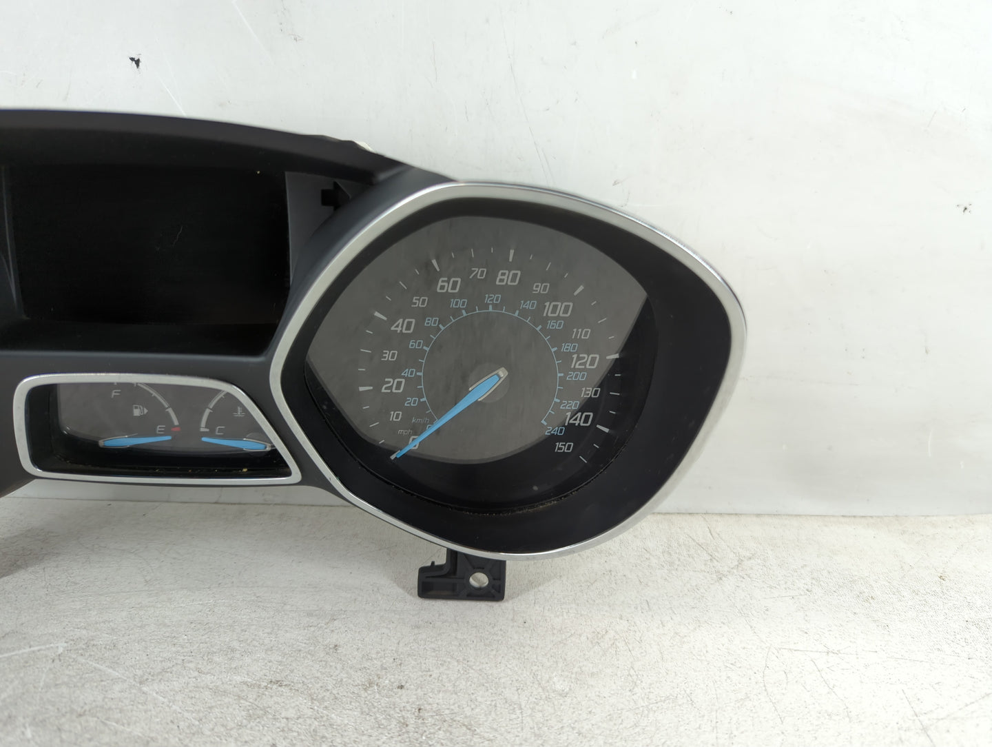 2013 Ford Escape Instrument Cluster Speedometer Gauges Fits OEM Used Auto Parts - Oemusedautoparts1.com