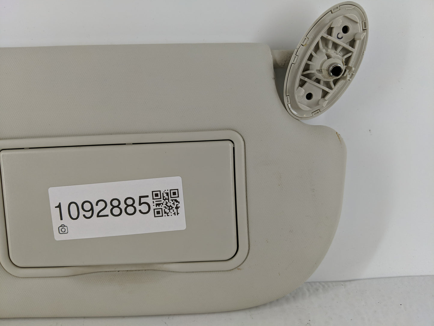 2013-2019 Ford Escape Sun Visor Shade Replacement Driver Left Mirror Fits Fits 2013 2014 2015 2016 2017 2018 2019 OEM Used A