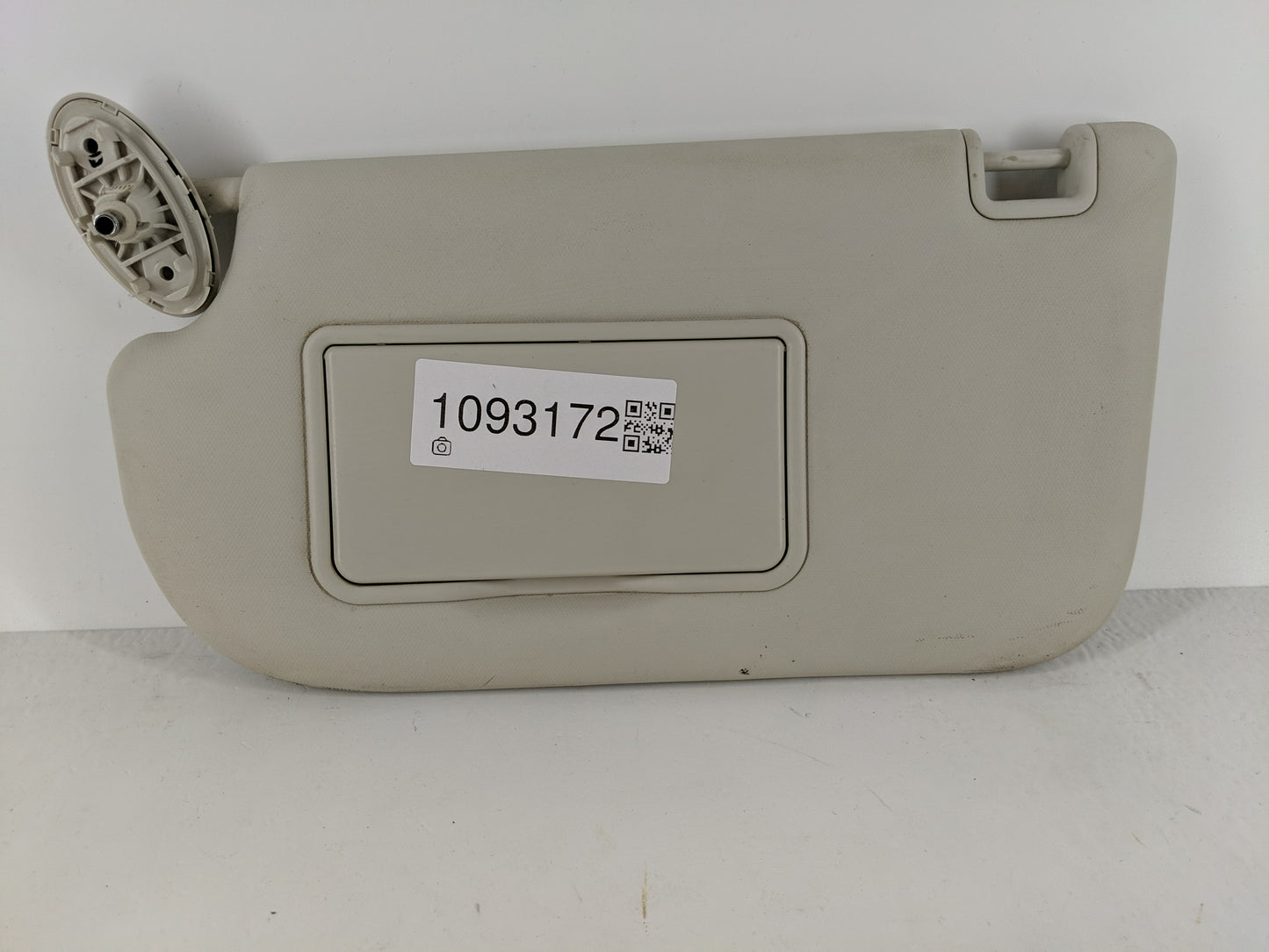 2013-2019 Ford Escape Sun Visor Shade Replacement Passenger Right Mirror Fits Fits 2013 2014 2015 2016 2017 2018 2019 OEM Us