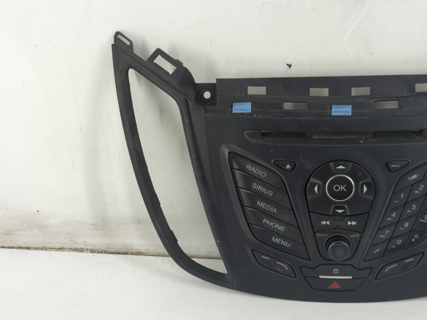 2013-2016 Ford Escape Radio AM FM Cd Player Receiver Replacement P/N:CJ54 18835 AE Fits Fits 2013 2014 2015 2016 OEM Used Au