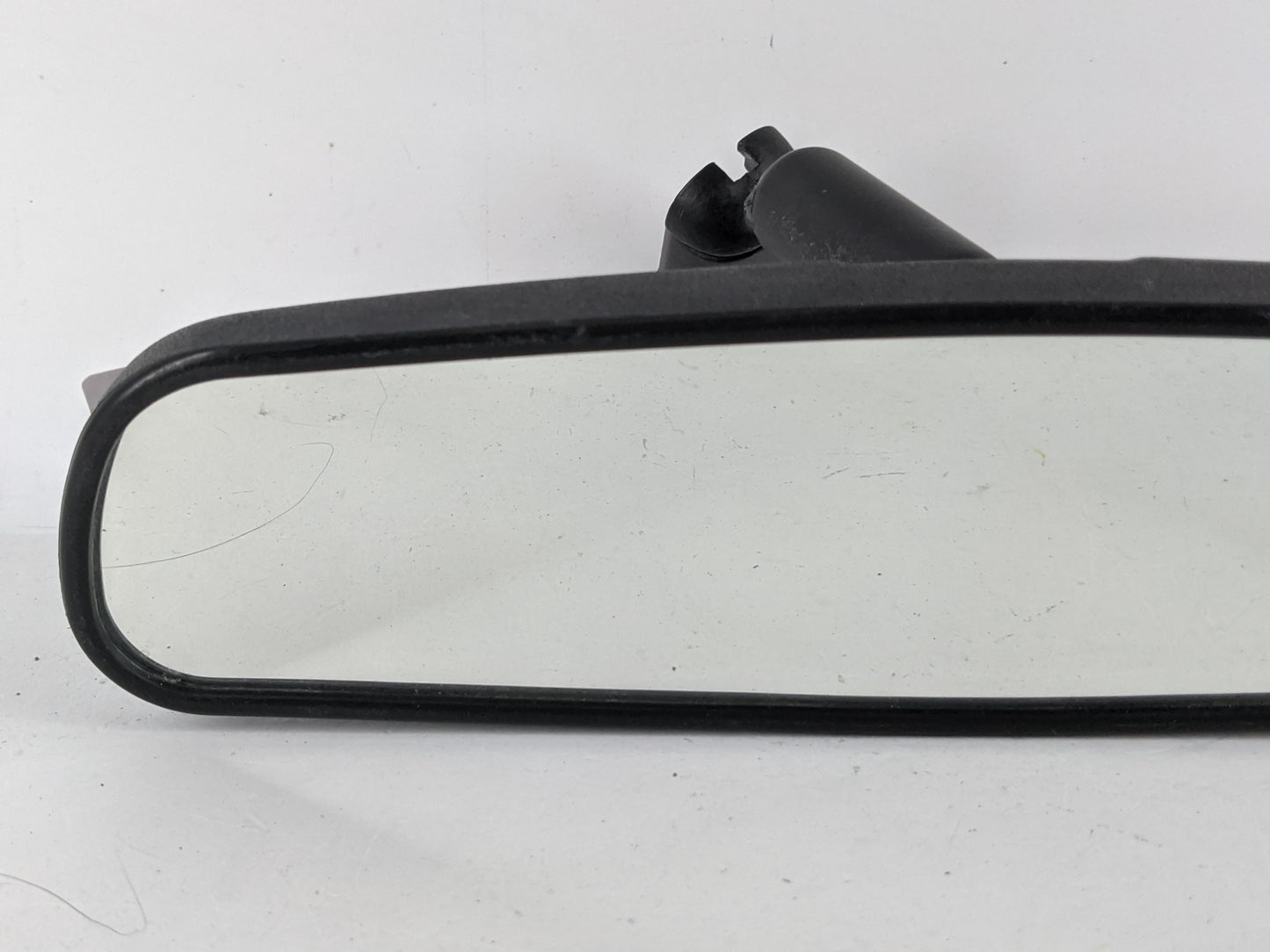 2013-2019 Ford Escape Interior Rear View Mirror Replacement OEM P/N:E8011681 Fits OEM Used Auto Parts - Oemusedautoparts1.co