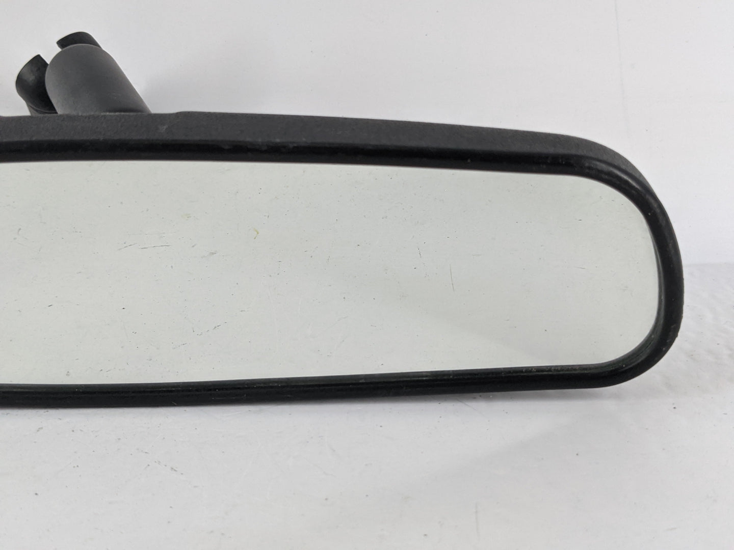 2013-2019 Ford Escape Interior Rear View Mirror Replacement OEM P/N:E8011681 Fits OEM Used Auto Parts - Oemusedautoparts1.co