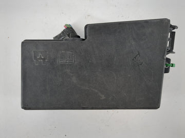 2013-2016 Ford Escape Fusebox Fuse Box Panel Relay Module P/N:AV6T-14A067-AC Fits Fits 2013 2014 2015 2016 OEM Used Auto Par