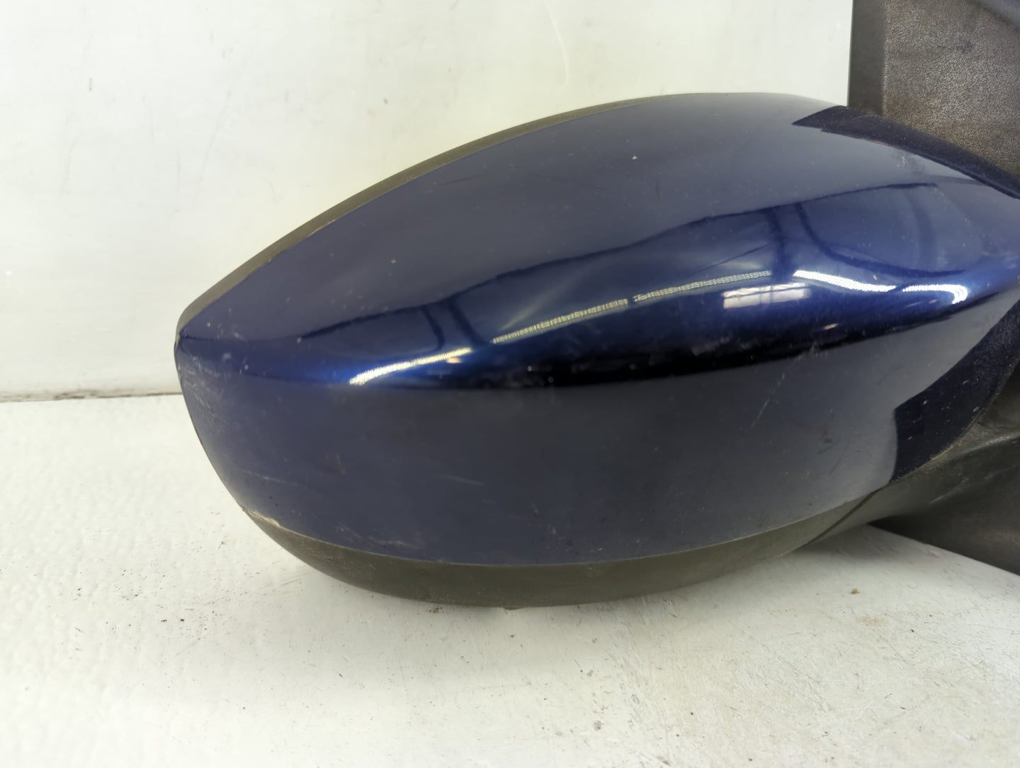 2013-2016 Ford Escape Passenger Side View Mirror - Right Door Mirror OEM Used - Oemusedautoparts1.com