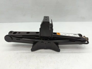 2013 Ford Escape Spare Scissor Car Jack - Oemusedautoparts1.com
