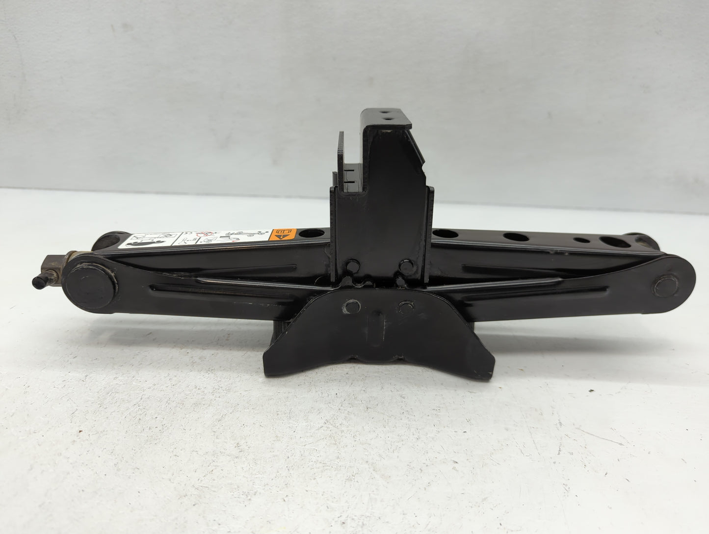 2013 Ford Escape Spare Scissor Car Jack - Oemusedautoparts1.com