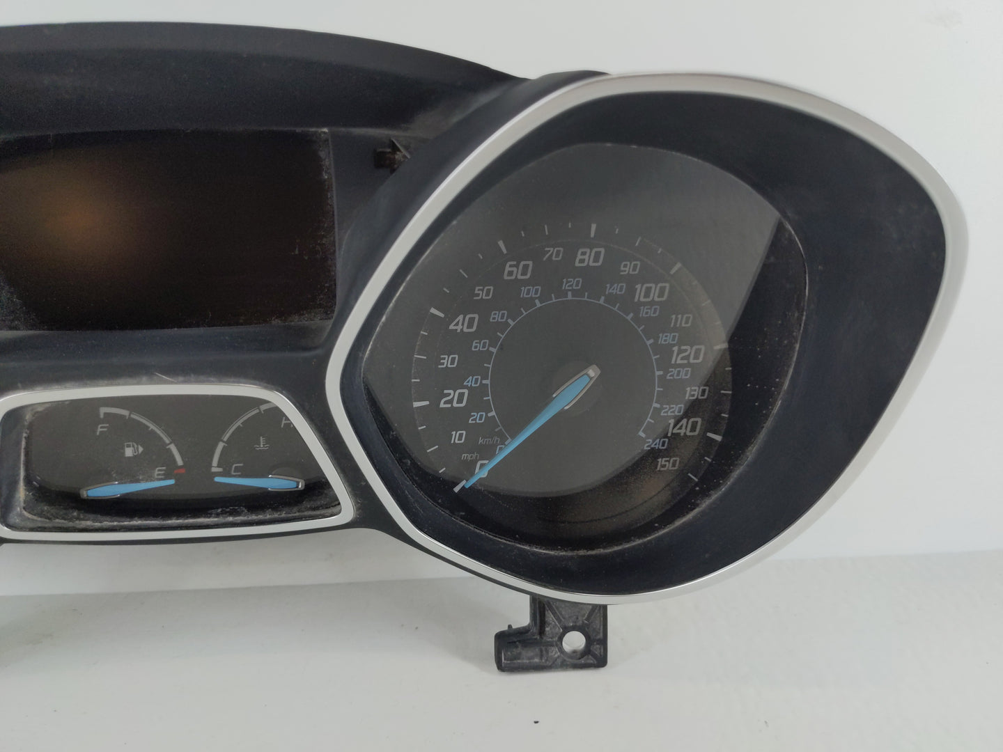 2013 Ford Escape Instrument Cluster Speedometer Gauges Fits OEM Used Auto Parts - Oemusedautoparts1.com