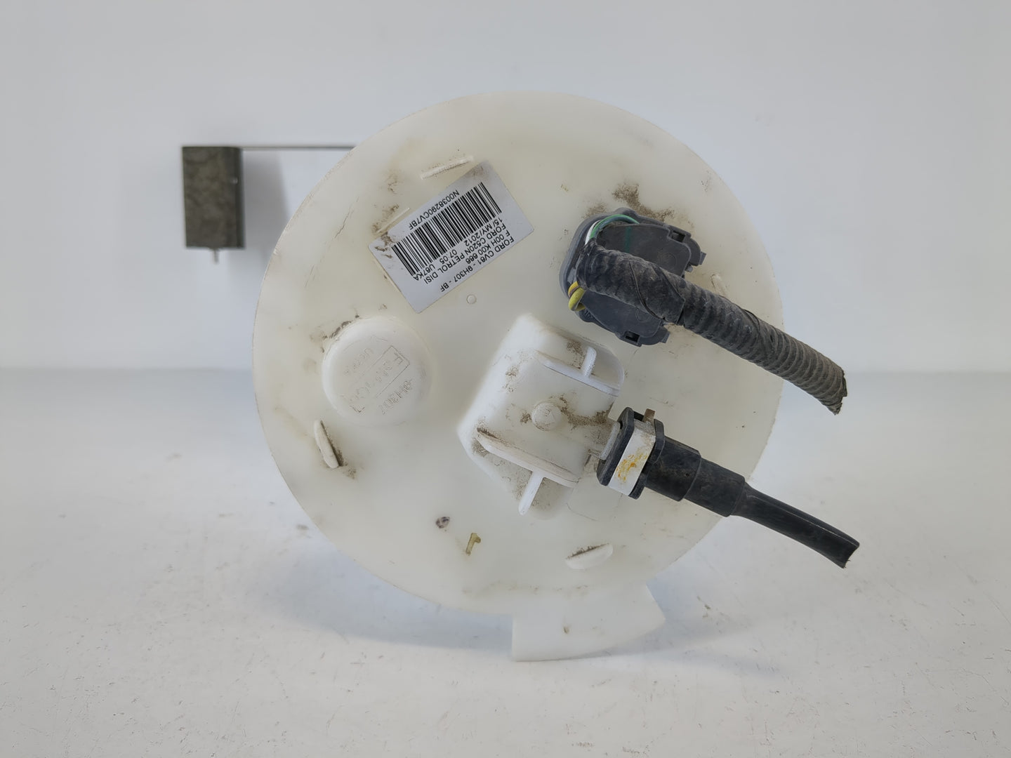 2013-2014 Ford Escape Electrical Gas Fuel Pump Assembly - Oemusedautoparts1.com
