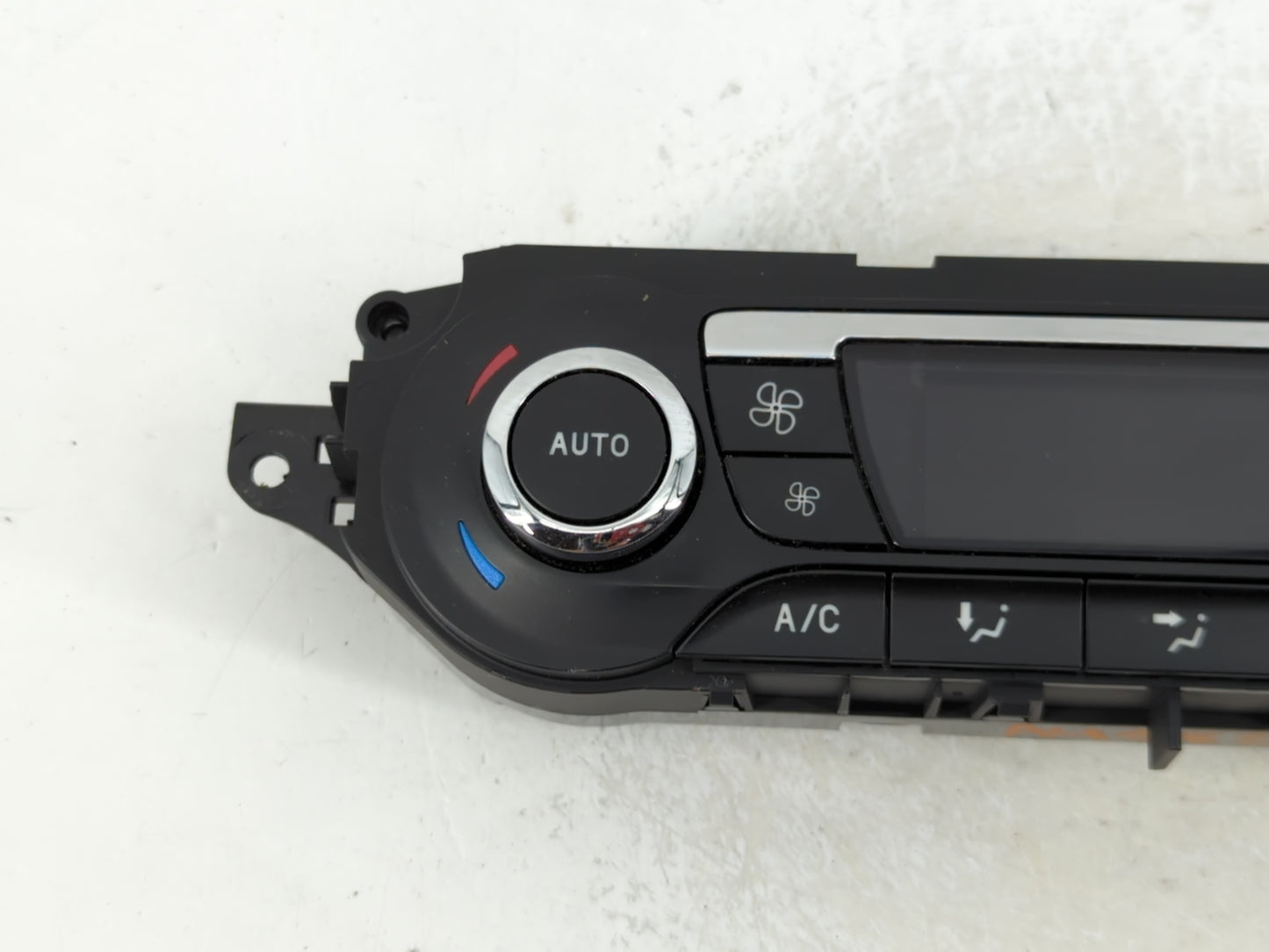 2013 Ford Escape Climate Control Module Temperature AC/Heater Replacement P/N:CJ5T-18C612-AE Fits OEM Used Auto Parts - Oemu