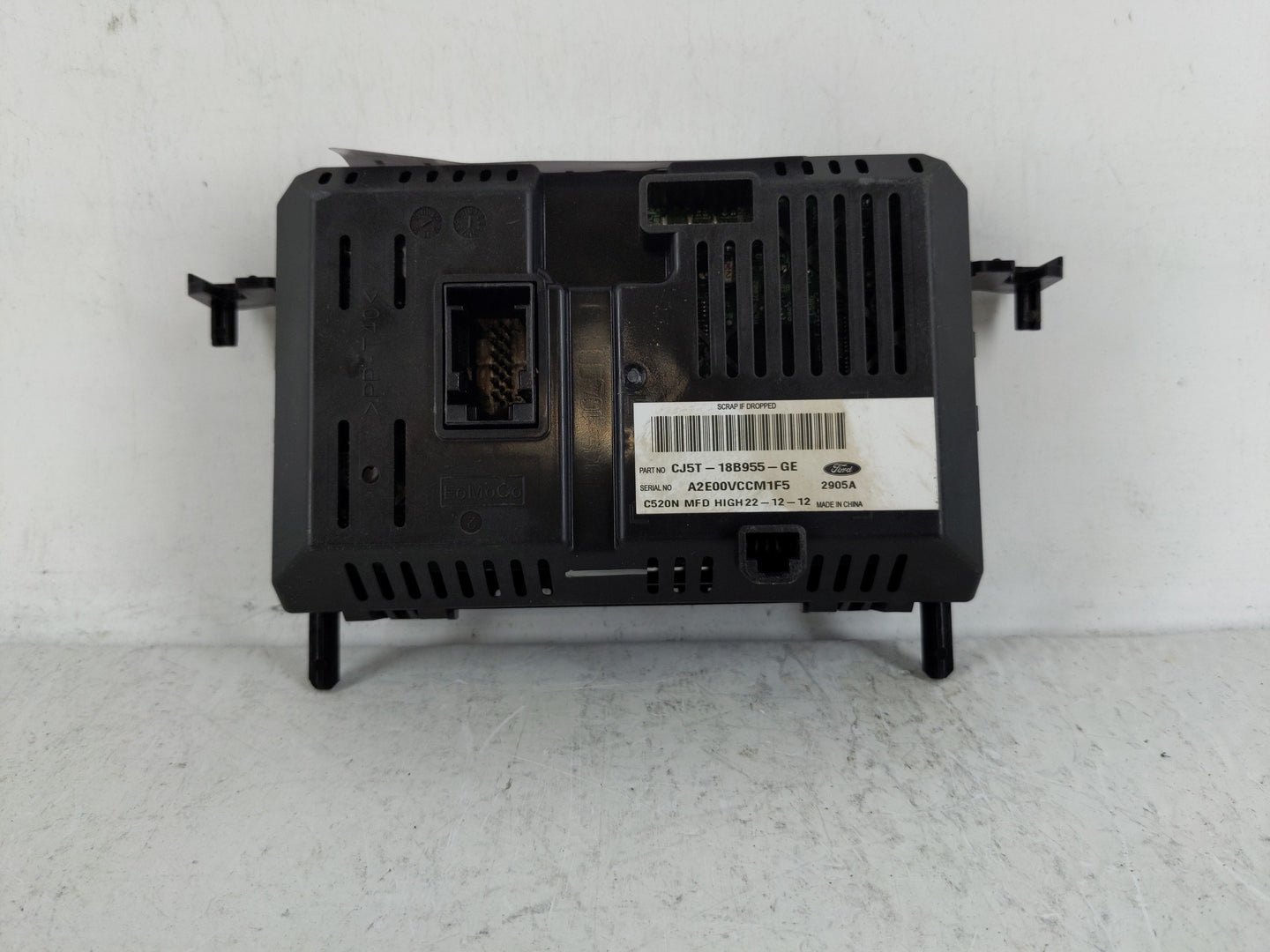 2013-2013 Ford Escape Information Display Screen - Oemusedautoparts1.com