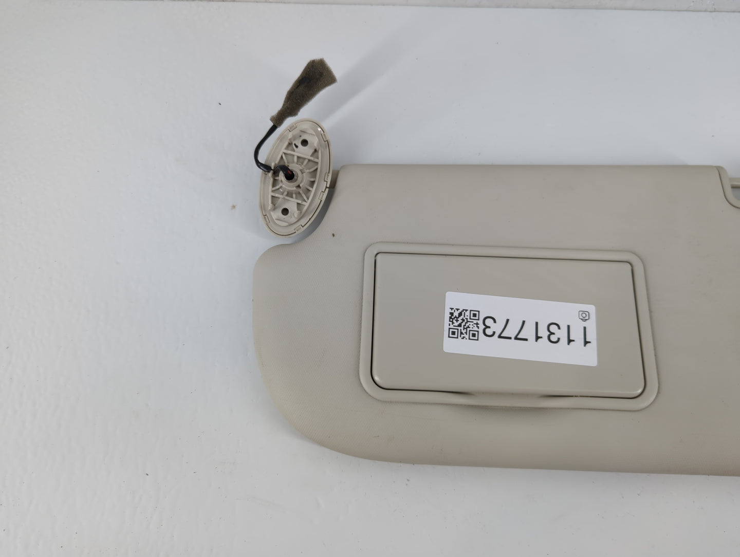 2013-2019 Ford Escape Sun Visor Shade Replacement Driver Left Mirror Fits Fits 2013 2014 2015 2016 2017 2018 2019 OEM Used A