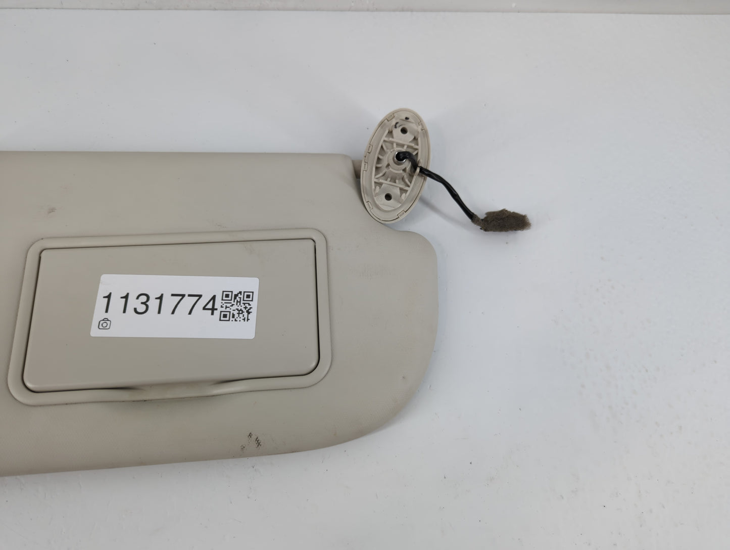 2013-2019 Ford Escape Sun Visor Shade Replacement Passenger Right Mirror Fits Fits 2013 2014 2015 2016 2017 2018 2019 OEM Us