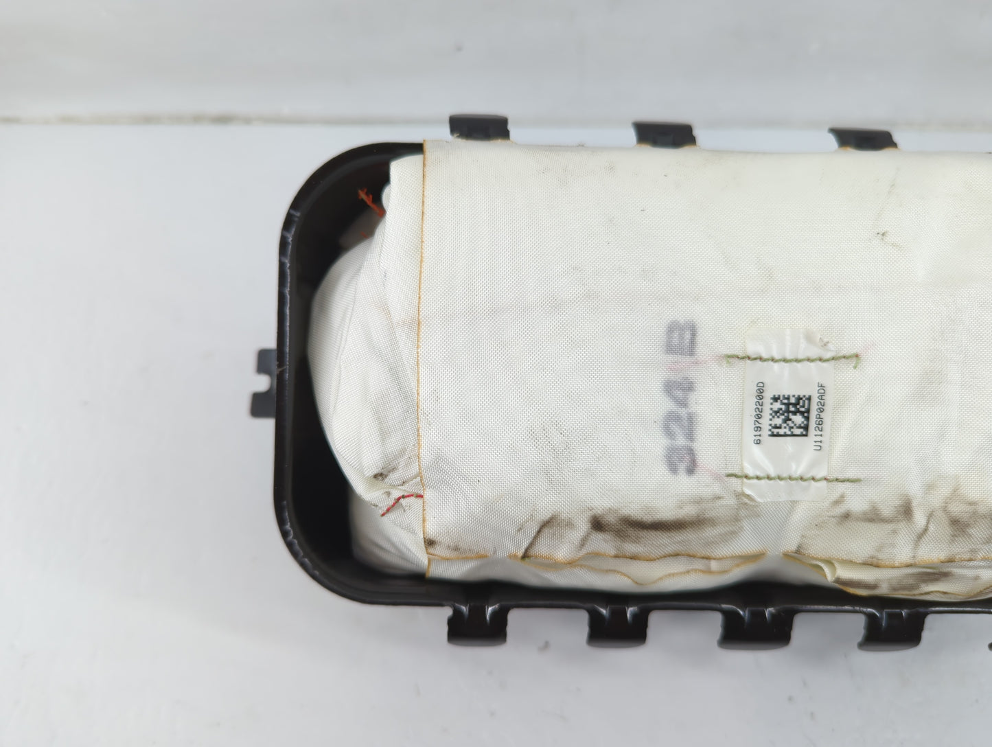 2013-2014 Ford Escape Air Bag Passenger Right Dashboard OEM P/N:CJ54-78044A74-AE Fits Fits 2013 2014 2015 OEM Used Auto Part