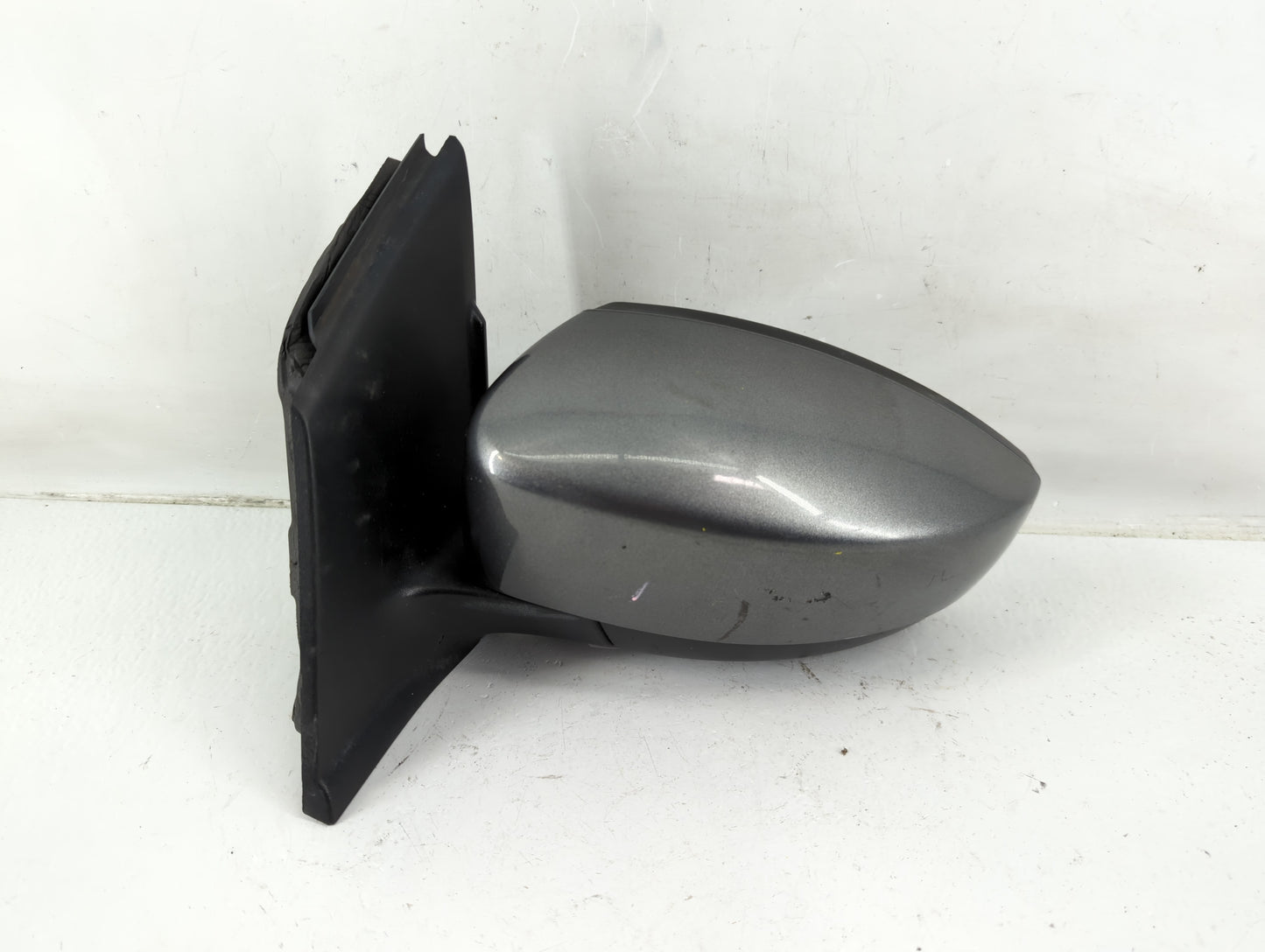 2013-2016 Ford Escape Driver Side View Mirror - Left Door Mirror OEM Used - Oemusedautoparts1.com