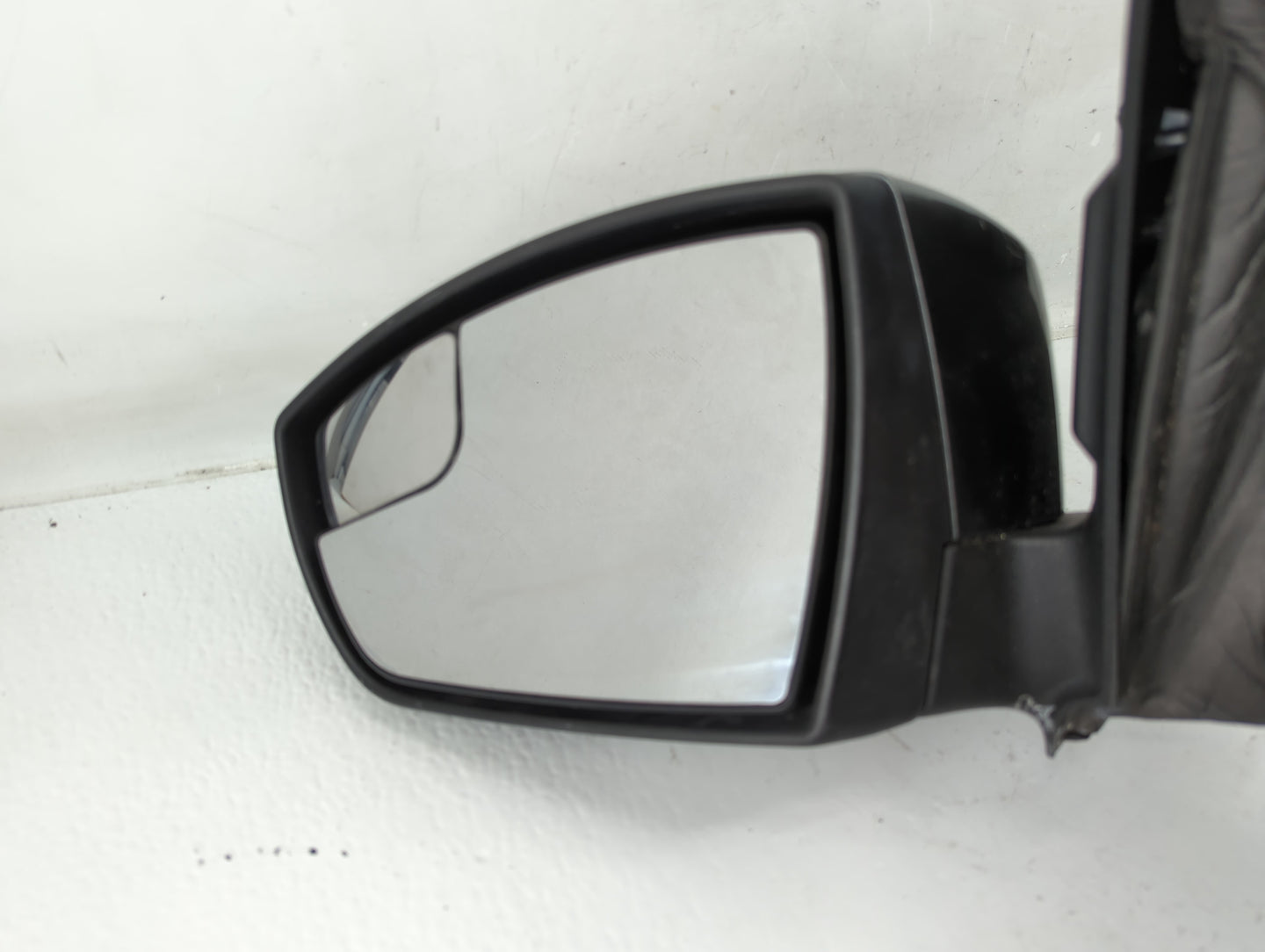 2013-2016 Ford Escape Driver Side View Mirror - Left Door Mirror OEM Used - Oemusedautoparts1.com