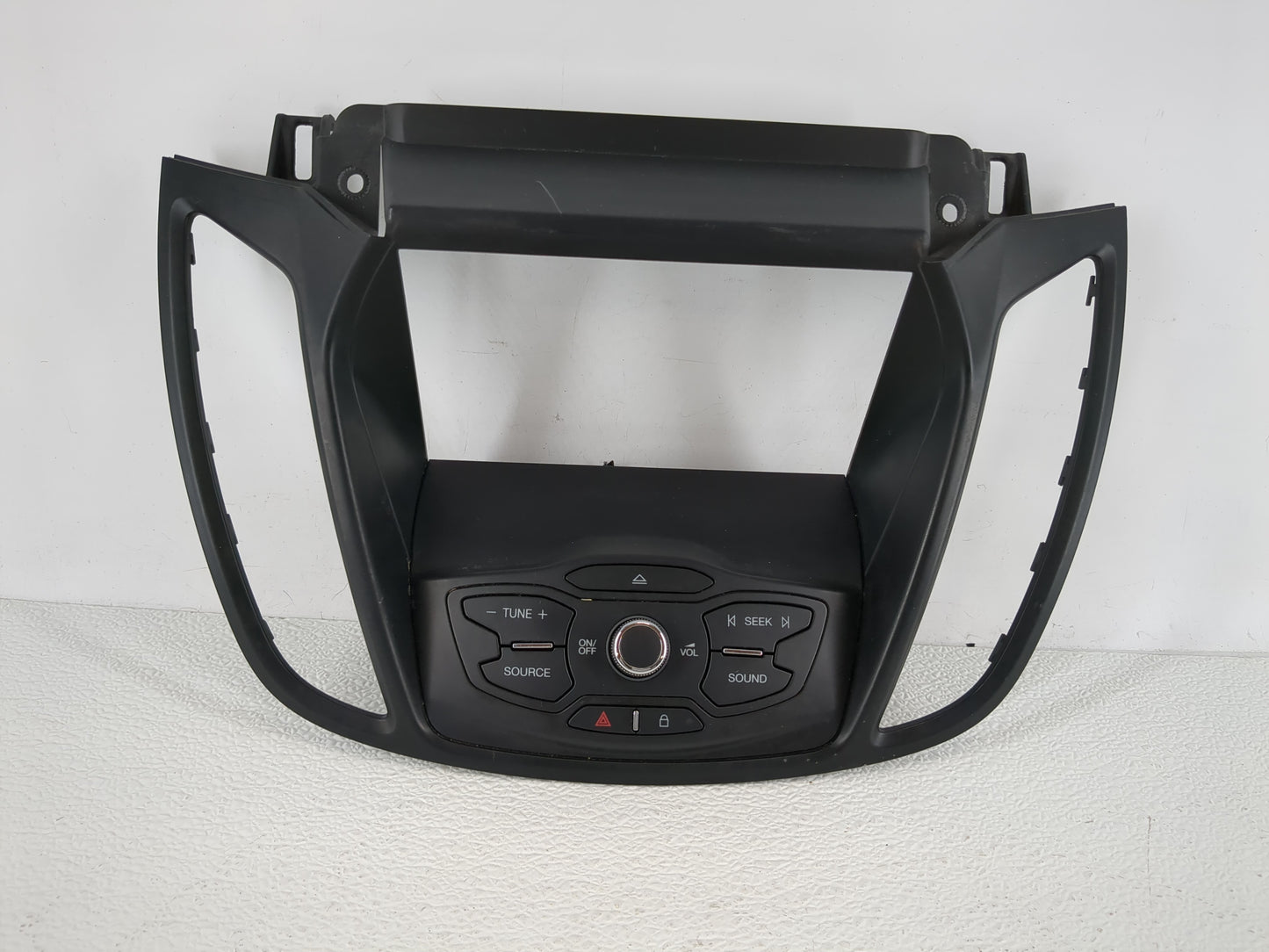 2013-2016 Ford Escape Radio AM FM Cd Player Receiver Replacement P/N:CJ54-18835-CCW Fits Fits 2013 2014 2015 2016 OEM Used A