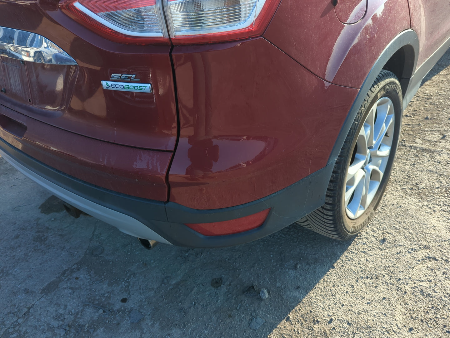 2013-2016 Ford Escape Rear Bumper Assembly Oem - Oemusedautoparts1.com