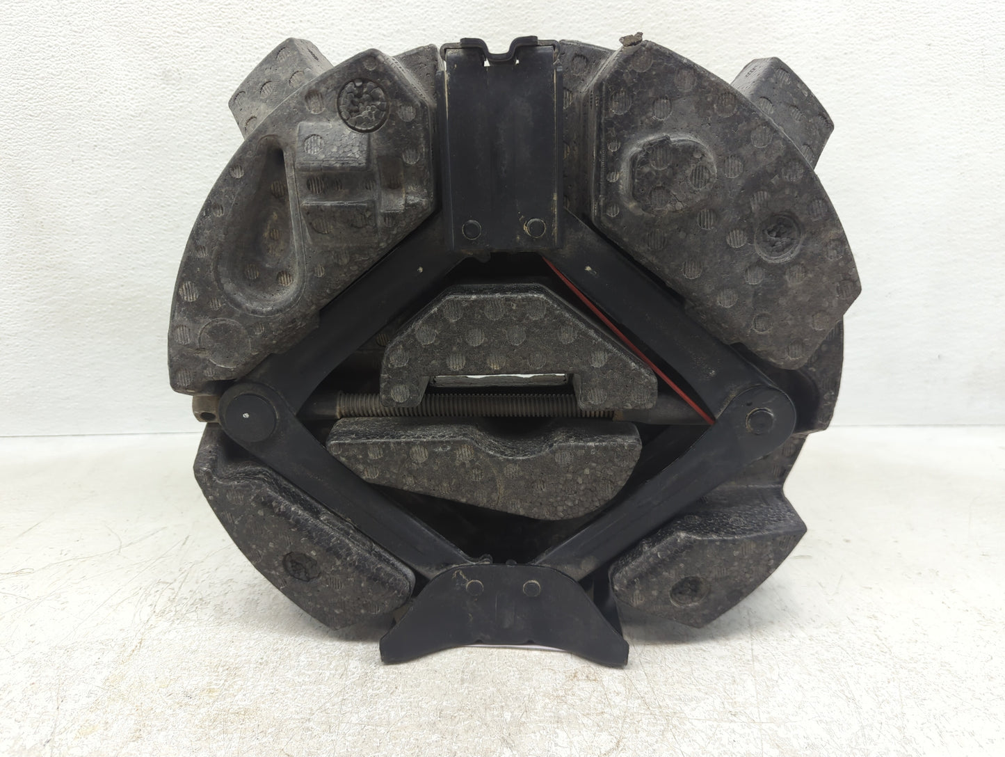 2013 Ford Escape Spare Scissor Car Jack - Oemusedautoparts1.com