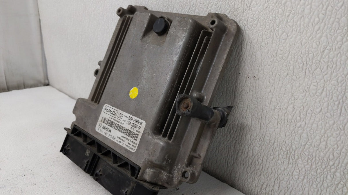 2013-2015 Ford Escape PCM Engine Control Computer ECU ECM PCU OEM P/N:EJ5A-12A650-TE EJ5A-12A650-UC Fits 2013 2014 2015 OEM 