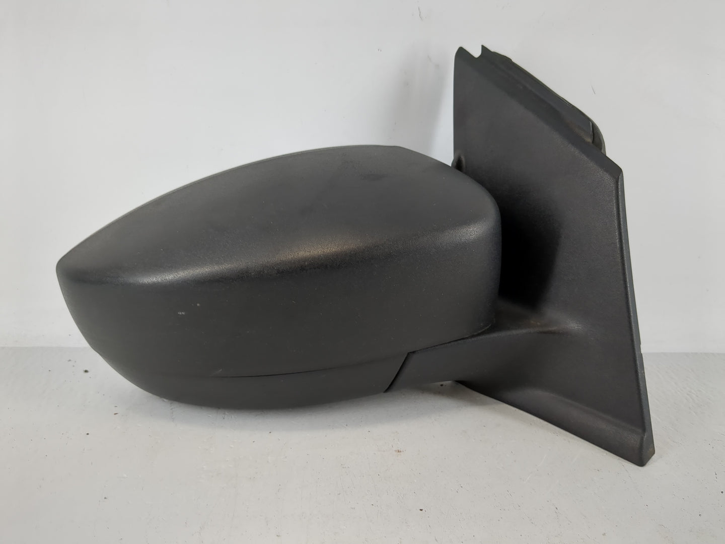 2013-2016 Ford Escape Passenger Side View Mirror - Right Door Mirror OEM Used - Oemusedautoparts1.com