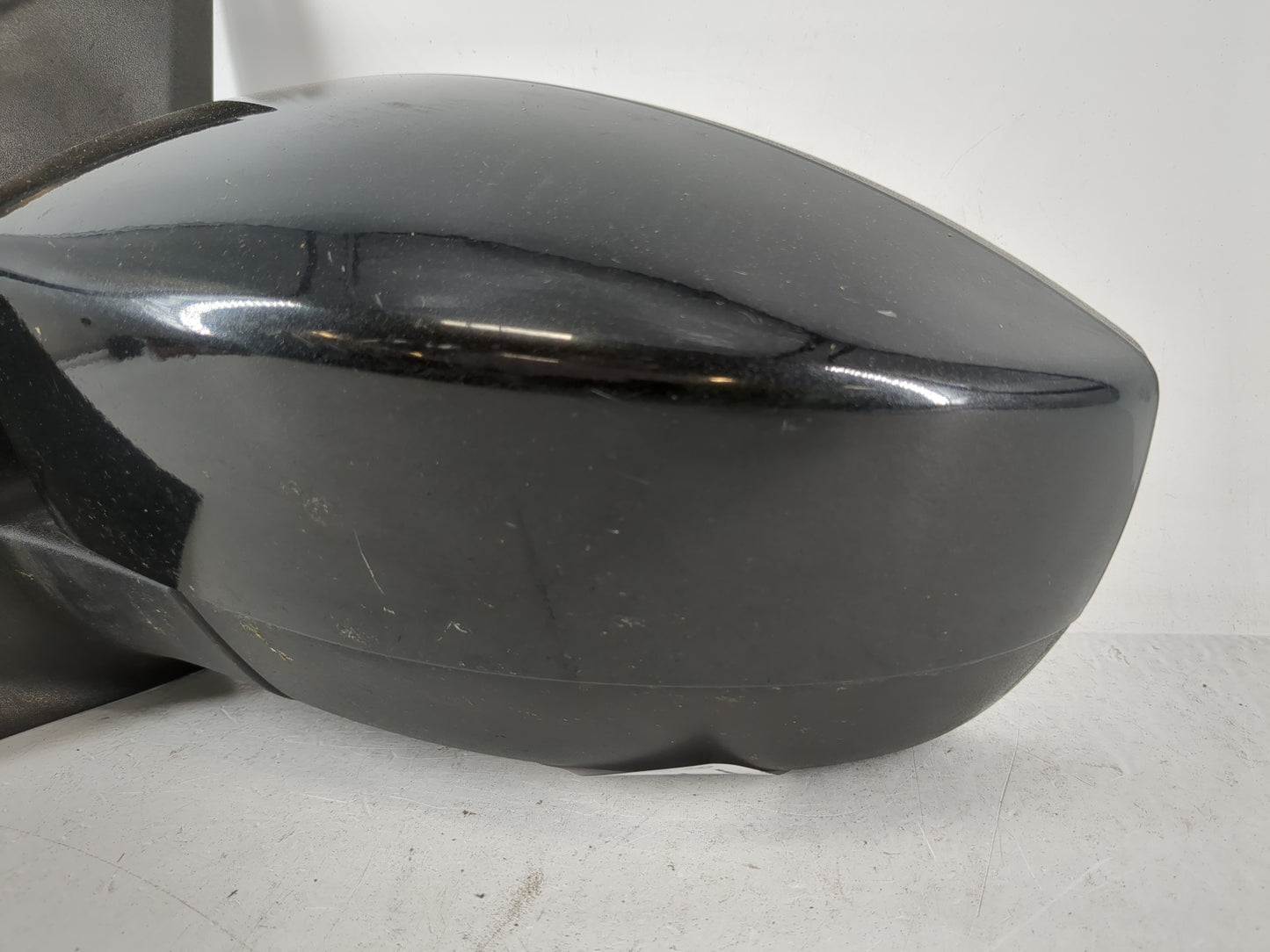 2013-2016 Ford Escape Driver Side View Mirror - Left Door Mirror OEM Used - Oemusedautoparts1.com