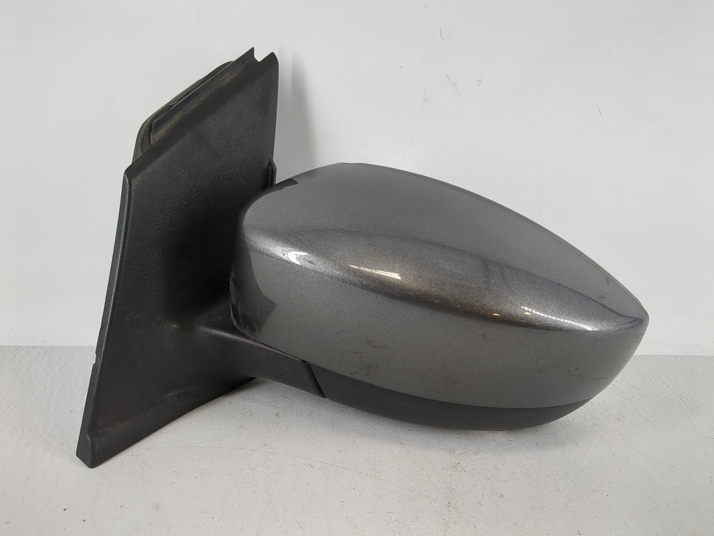 2013-2016 Ford Escape Driver Side View Mirror - Left Door Mirror OEM Used - Oemusedautoparts1.com