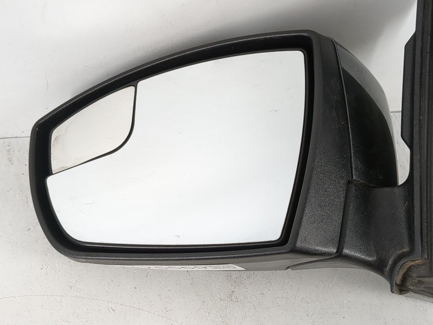 2013-2016 Ford Escape Driver Side View Mirror - Left Door Mirror OEM Used - Oemusedautoparts1.com