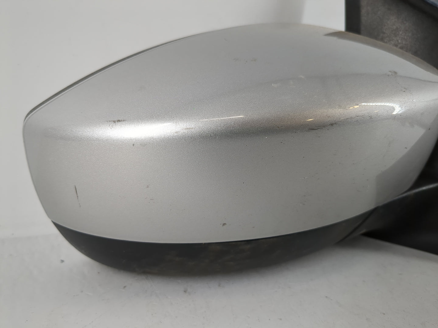 2013-2016 Ford Escape Passenger Side View Mirror - Right Door Mirror OEM Used - Oemusedautoparts1.com