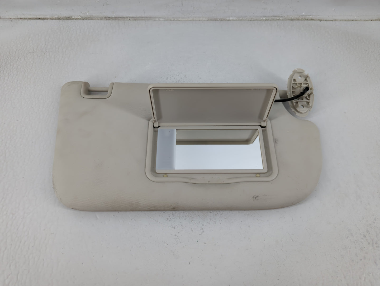 2013-2019 Ford Escape Sun Visor Shade Replacement Passenger Right Mirror Fits Fits 2013 2014 2015 2016 2017 2018 2019 OEM Us