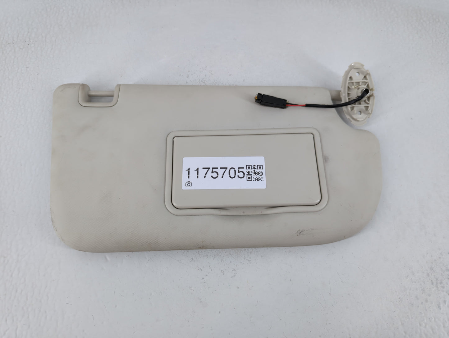 2013-2019 Ford Escape Sun Visor Shade Replacement Passenger Right Mirror Fits Fits 2013 2014 2015 2016 2017 2018 2019 OEM Us