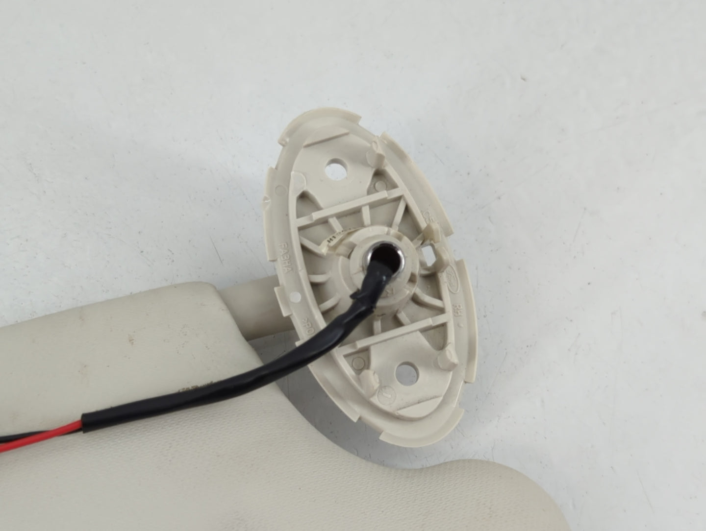 2013-2019 Ford Escape Sun Visor Shade Replacement Passenger Right Mirror Fits Fits 2013 2014 2015 2016 2017 2018 2019 OEM Us