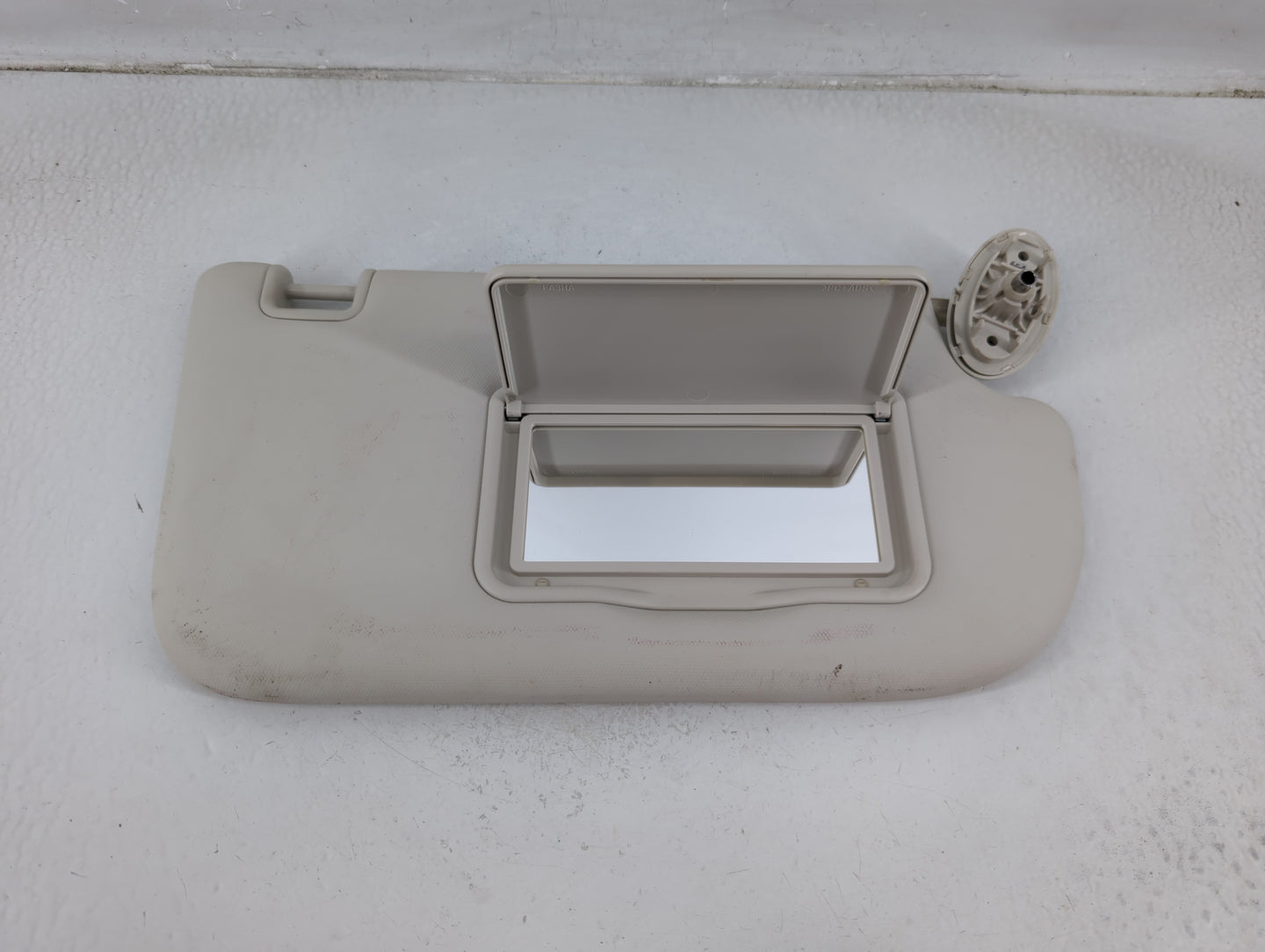2013-2019 Ford Escape Sun Visor Shade Replacement Passenger Right Mirror Fits Fits 2013 2014 2015 2016 2017 2018 2019 OEM Us